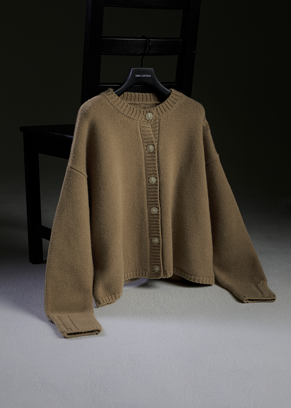 絞花針織開襟衫 