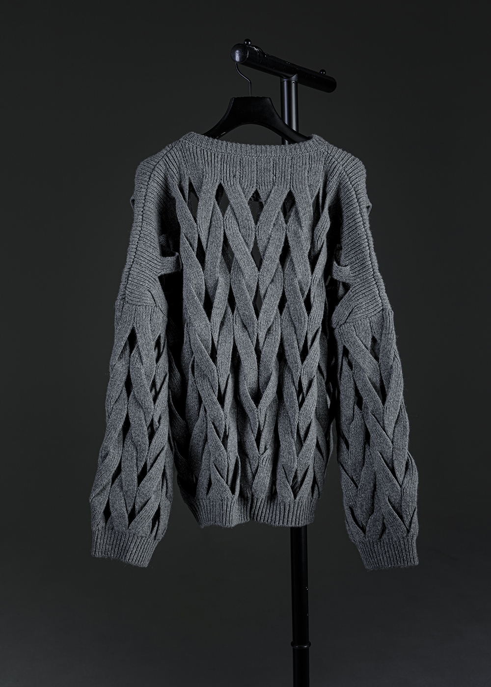 霧編交錯鏤空針織上衣