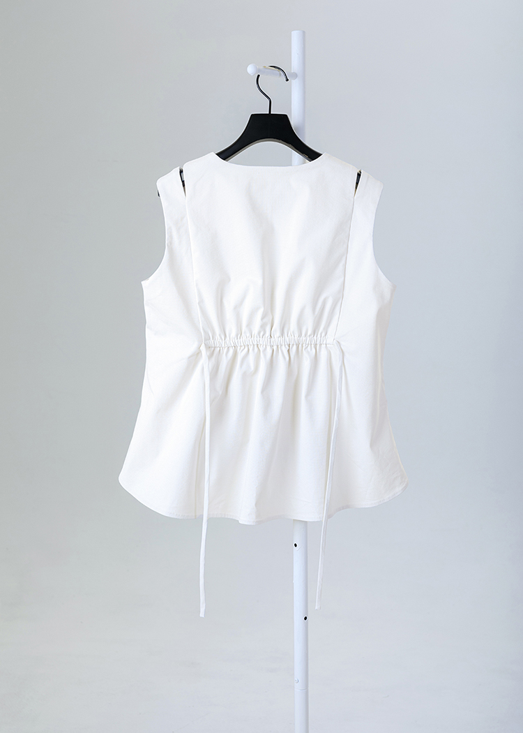 Sleeveless Blouse