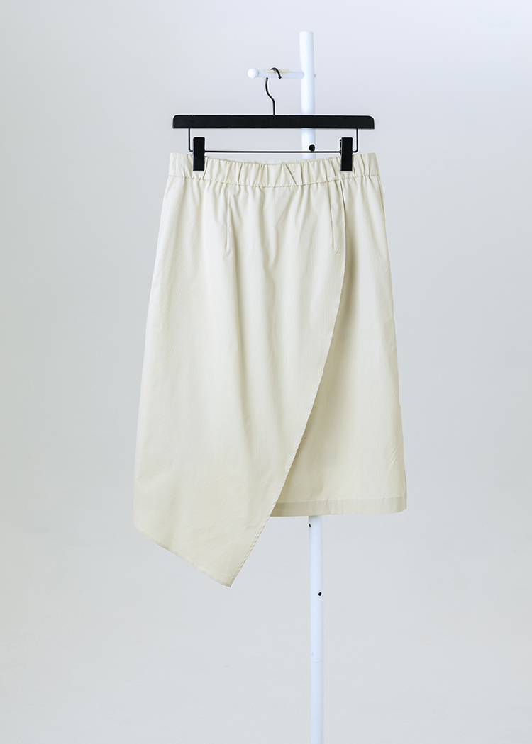 Asymmetric Skirt