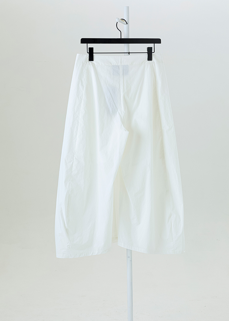 Cropped Pants