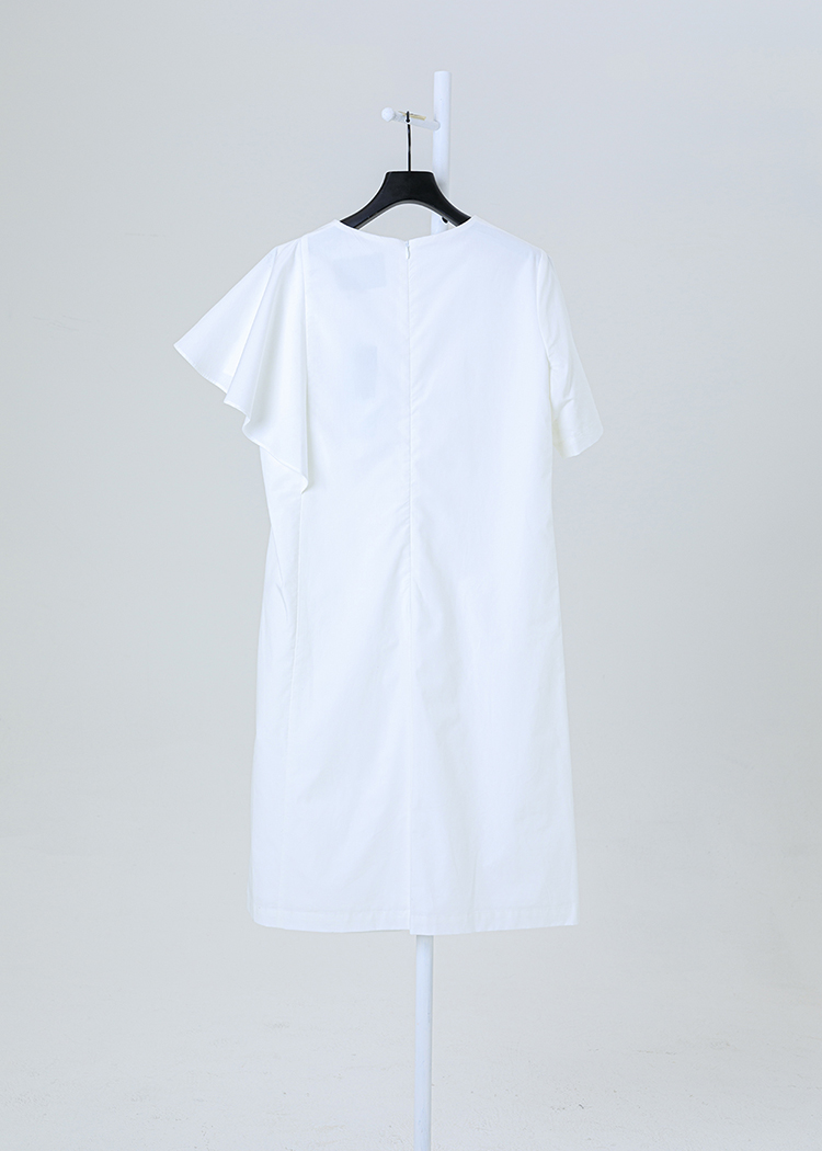 Asymmetric Dress