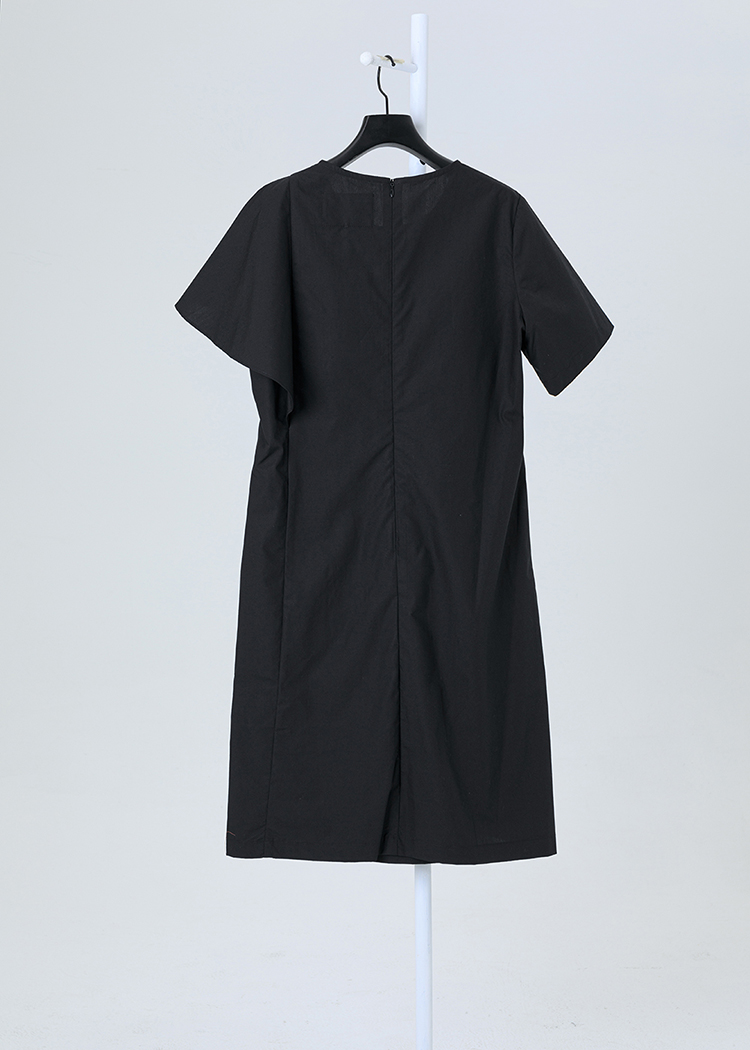 Asymmetric Dress