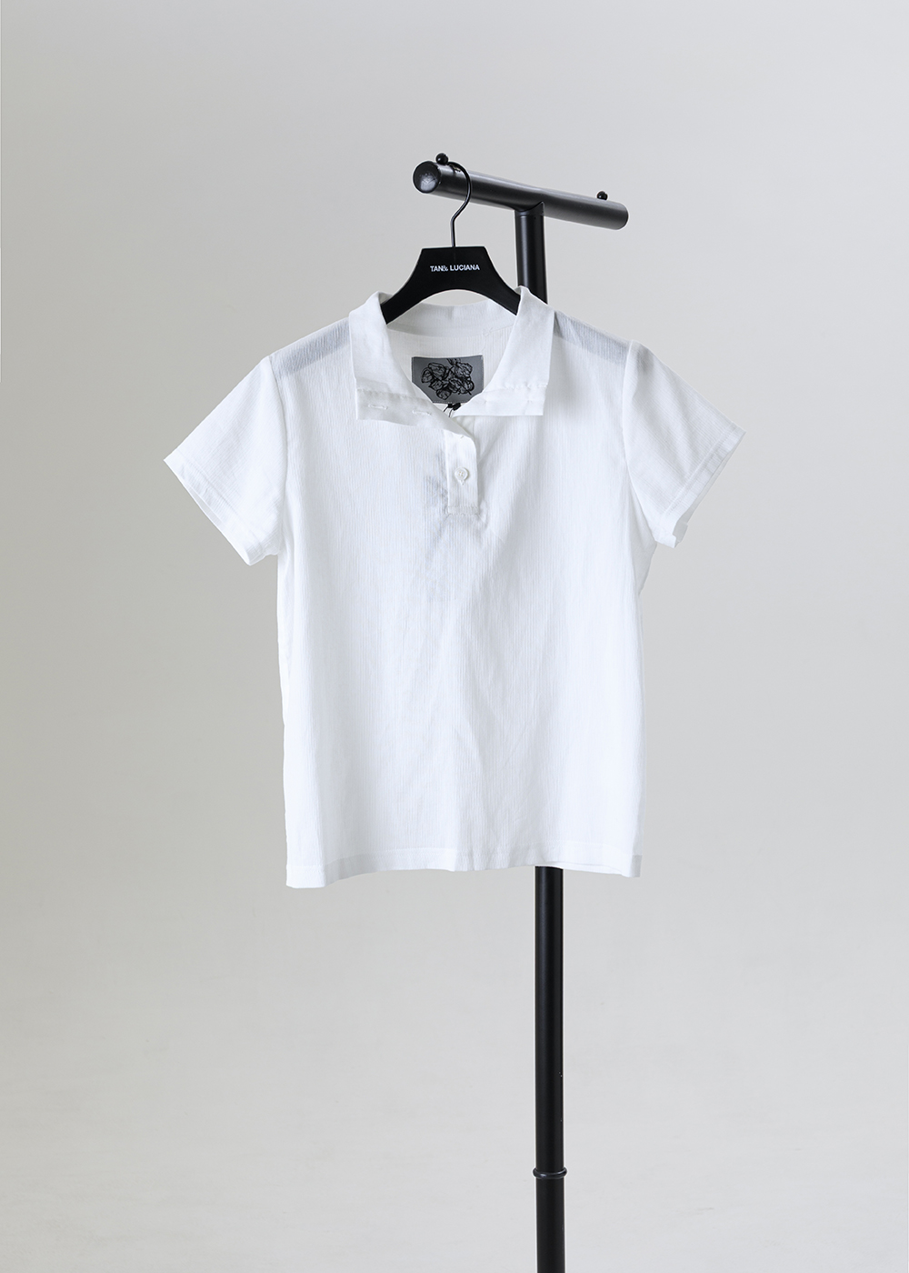 潛序極簡排釦結構短袖上衣