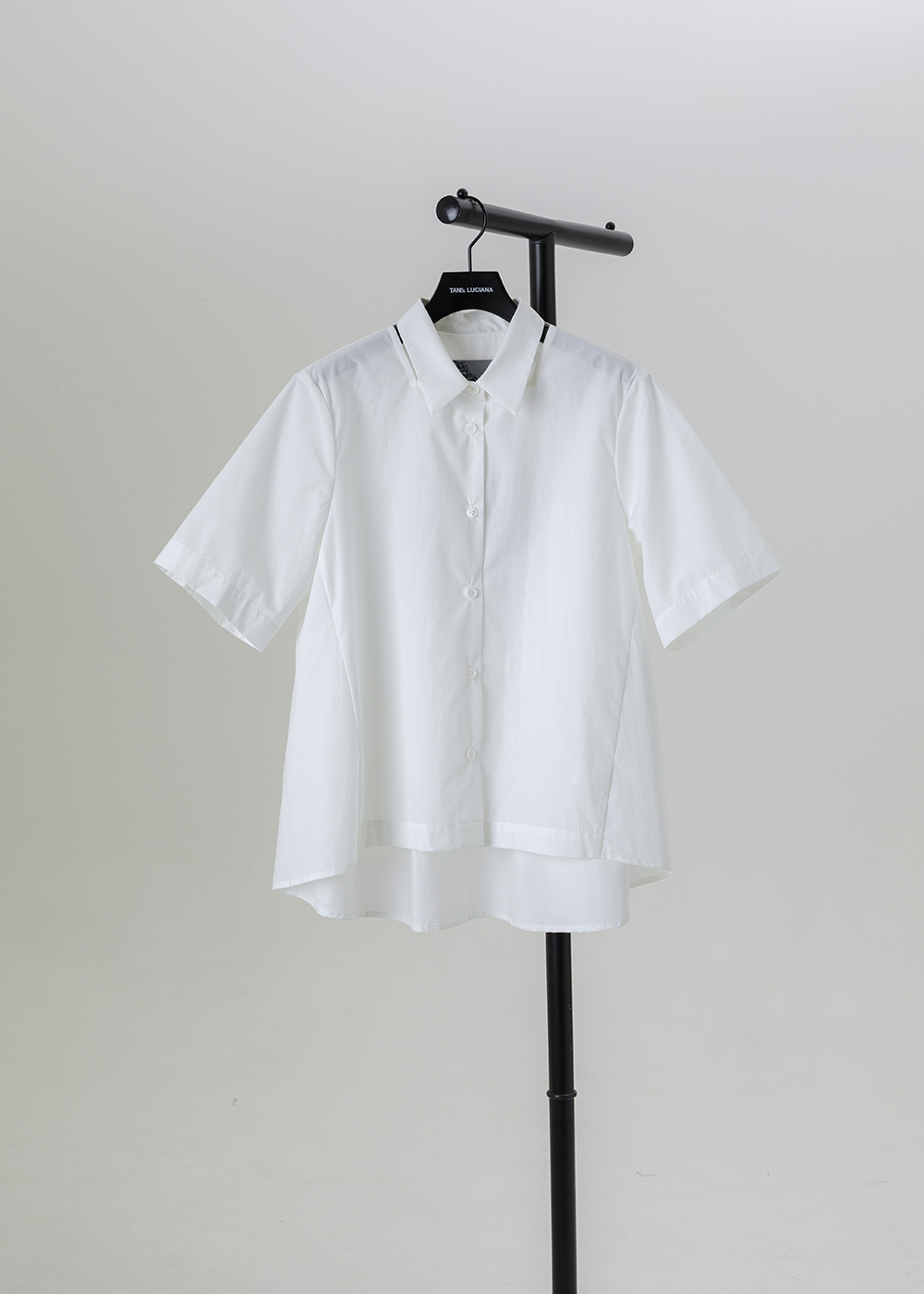 疊序短袖翻領剪接襯衫 