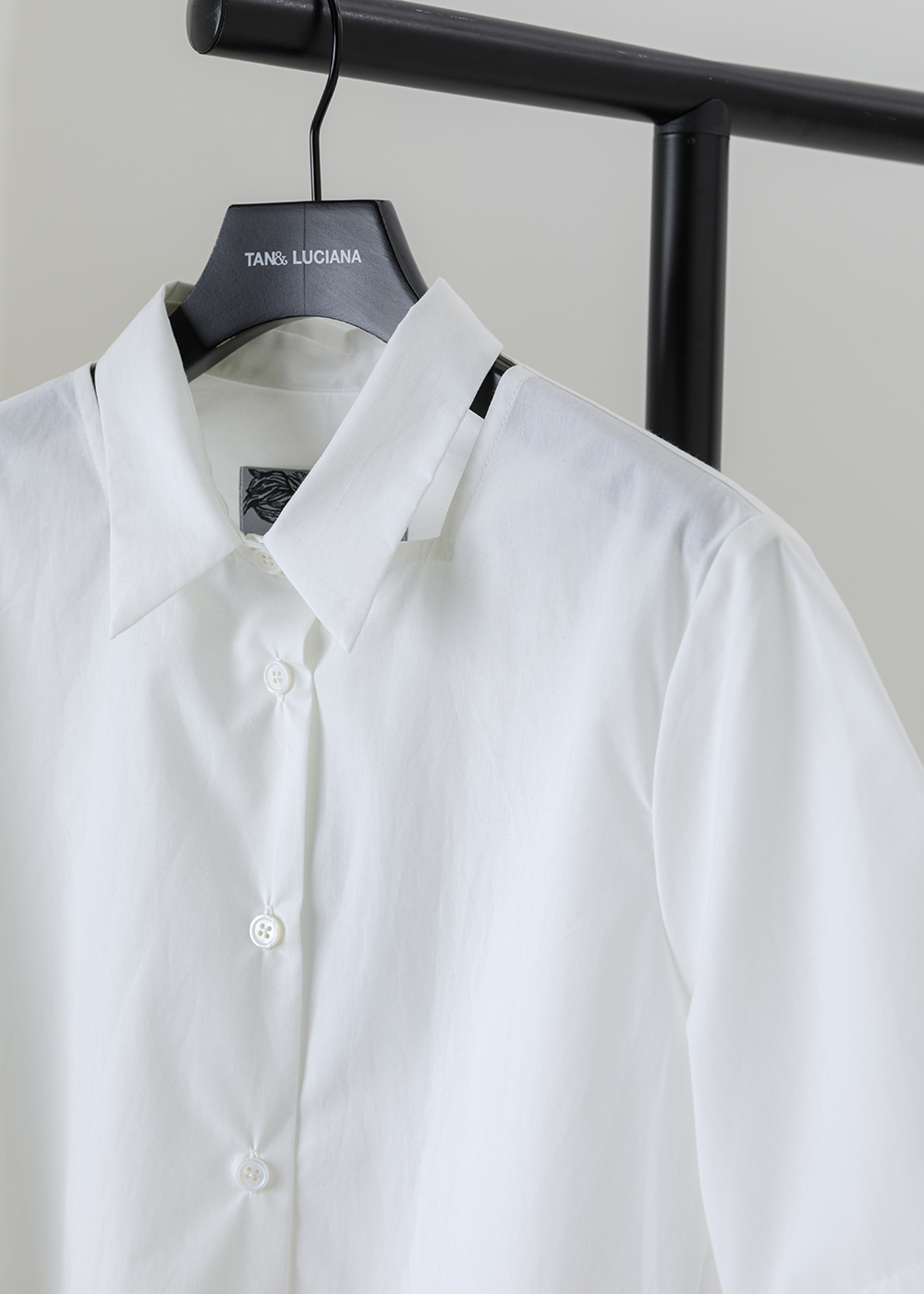 疊序短袖翻領剪接襯衫 