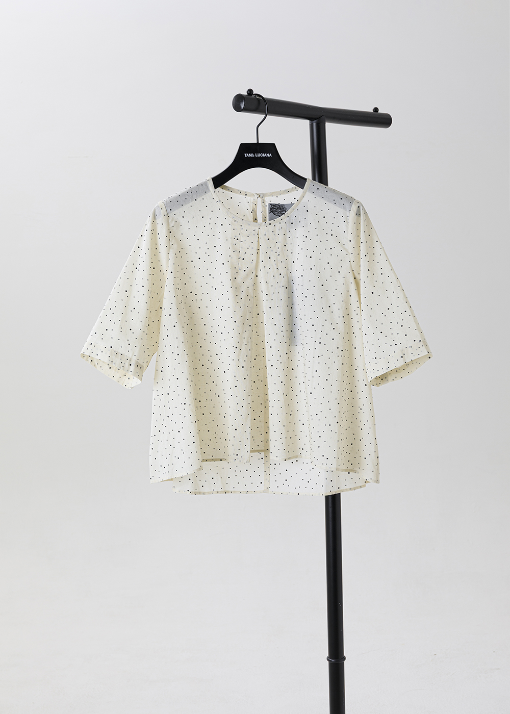 |微粒光影|前摺飾襬短袖上衣