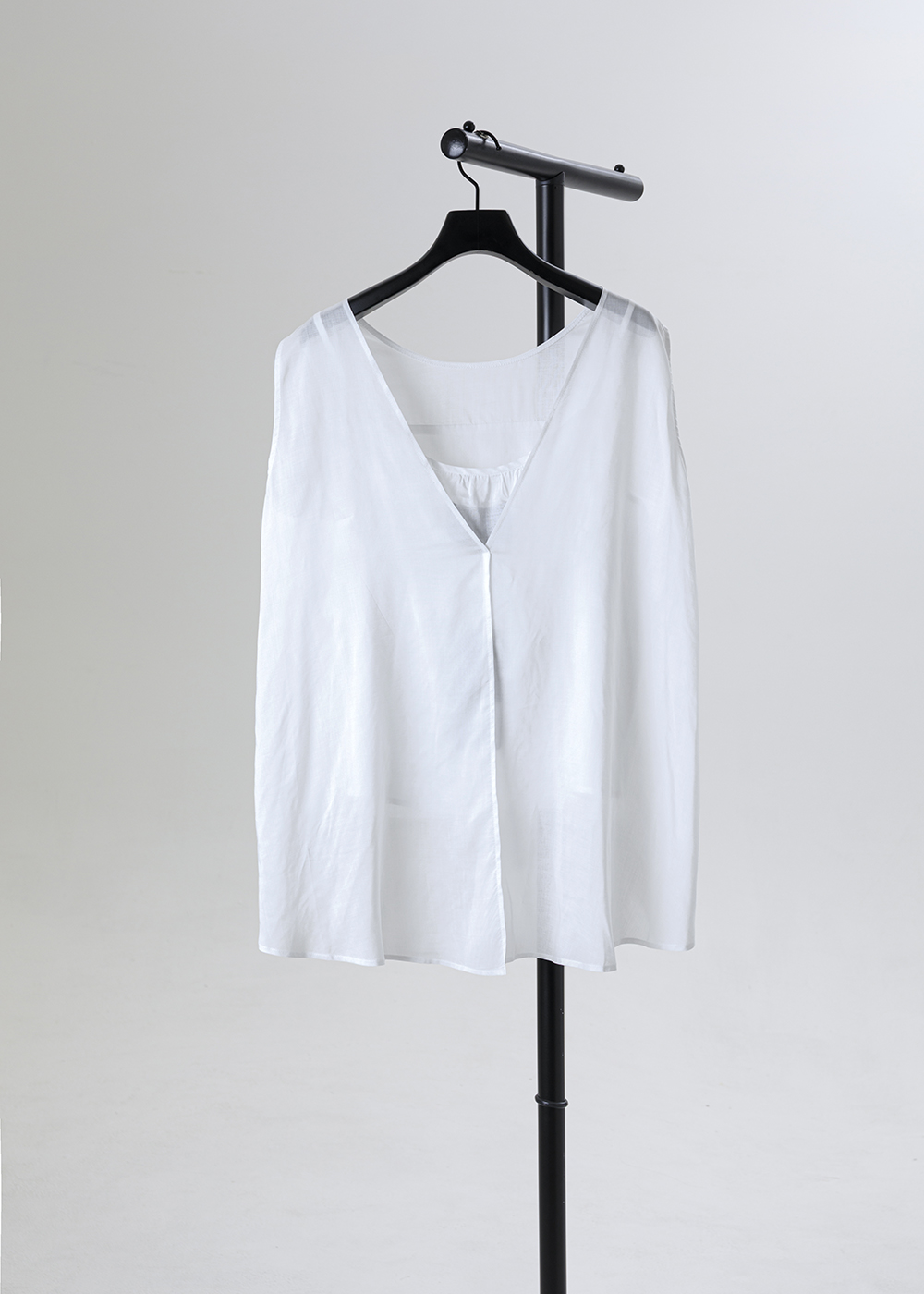 層次拼接透感無袖上衣