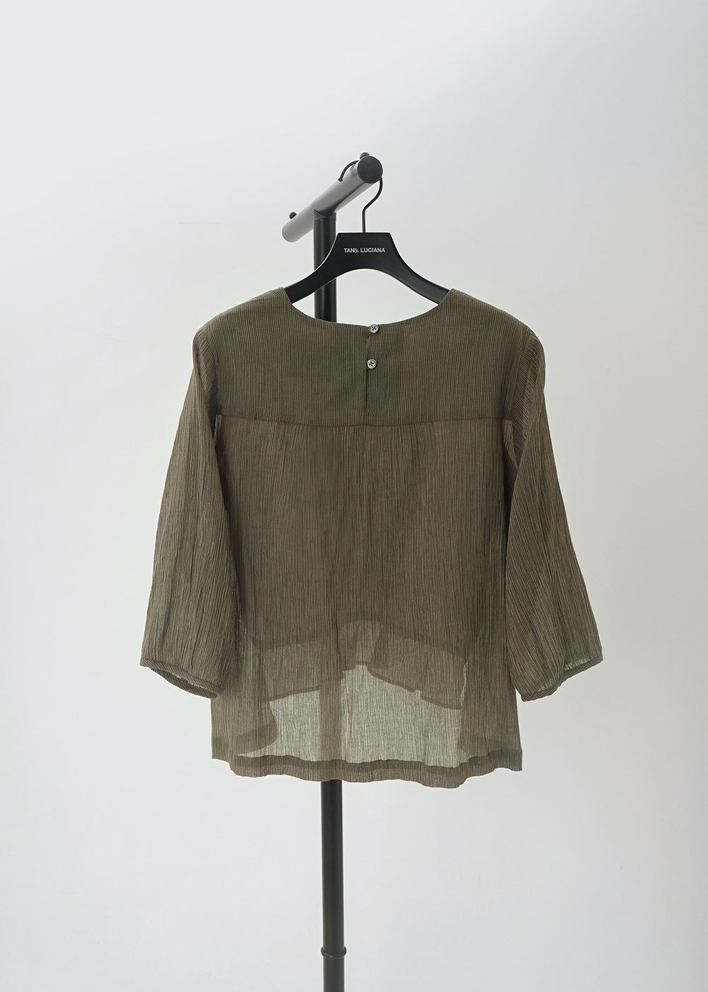 Seven-Tenth Sleeve Top