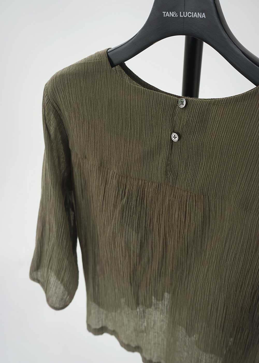 Seven-Tenth Sleeve Top