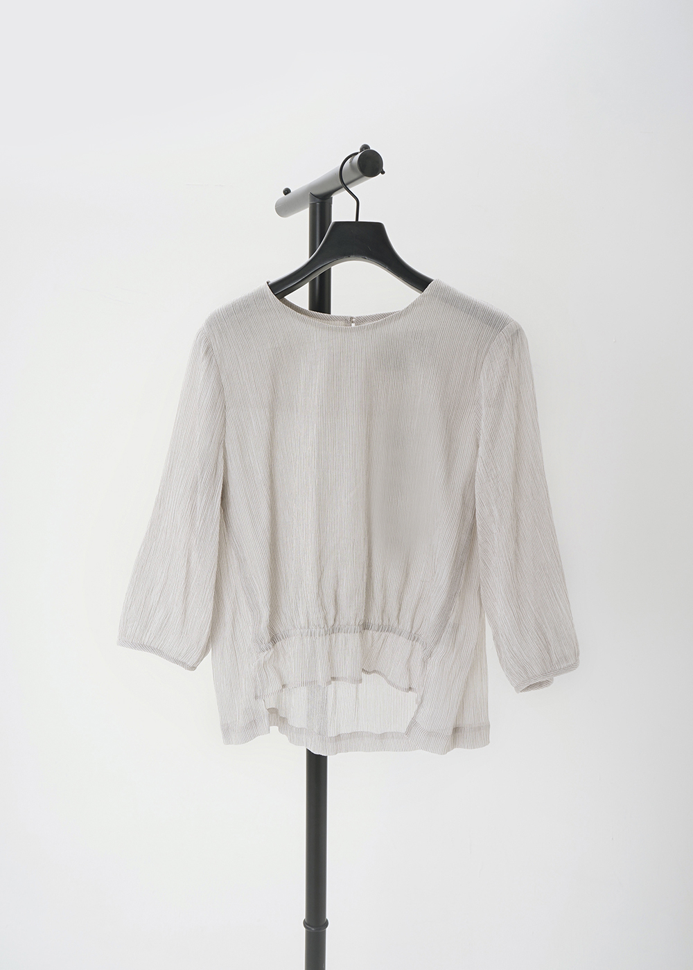Seven-Tenth Sleeve Top