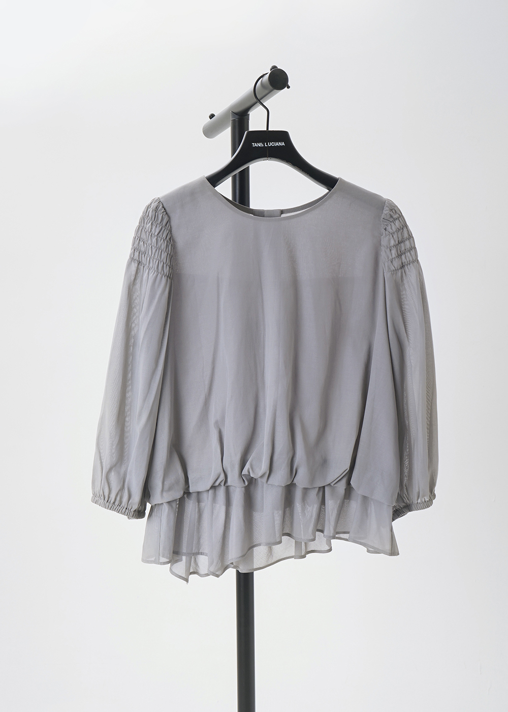 Seven-Tenth Sleeve Top