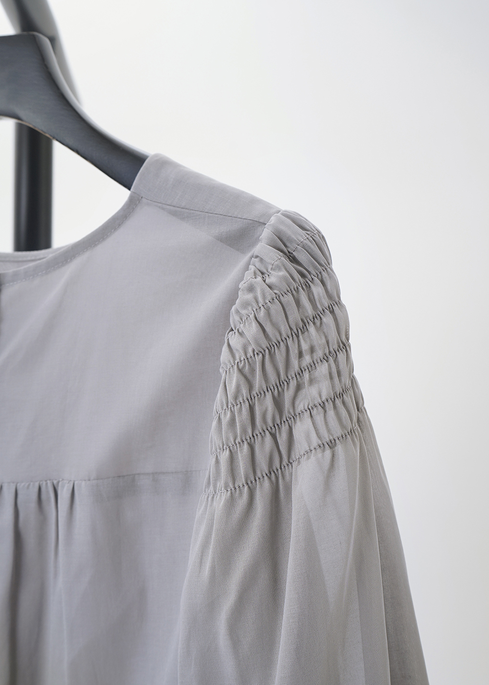 Seven-Tenth Sleeve Top