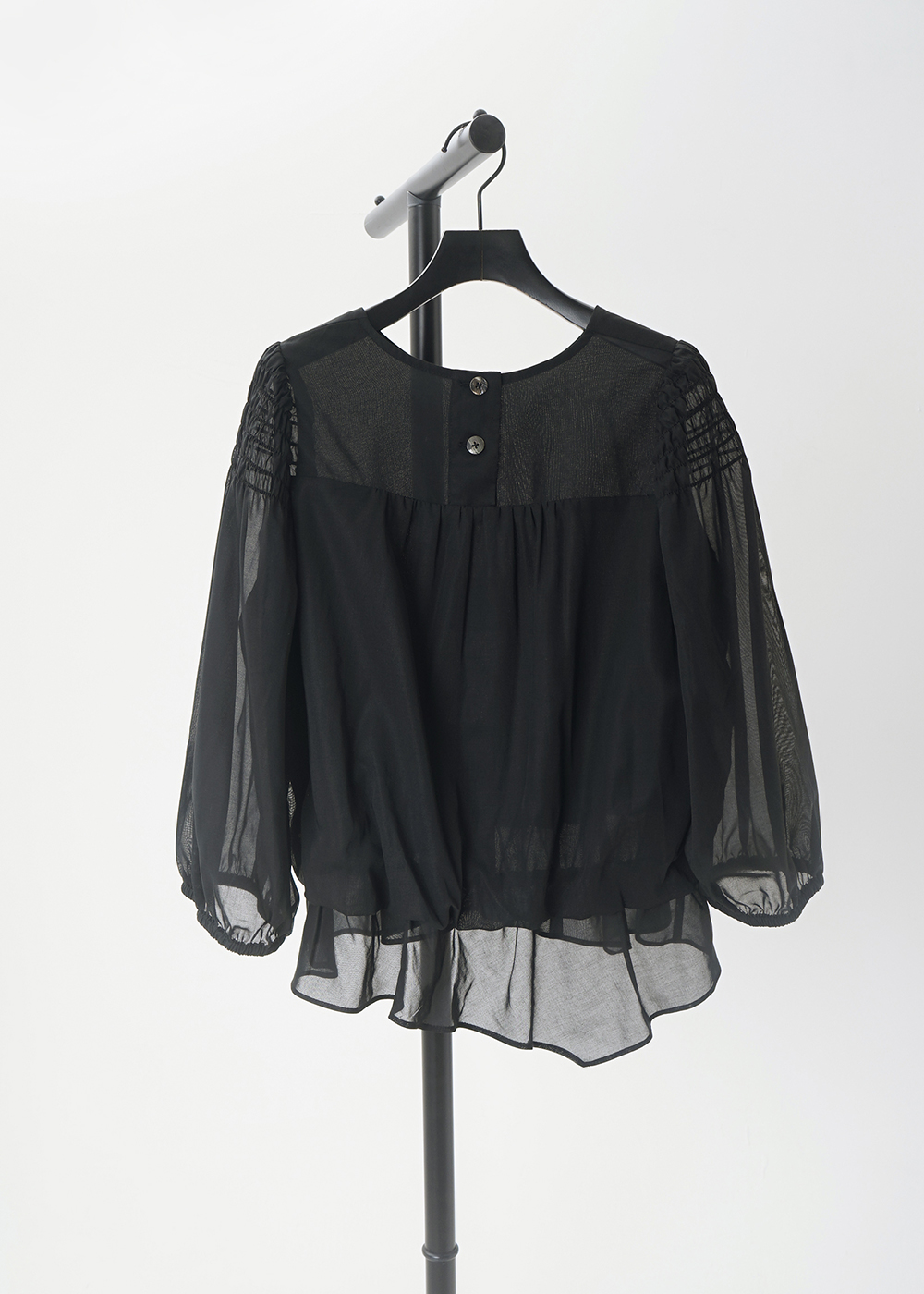 Seven-Tenth Sleeve Top