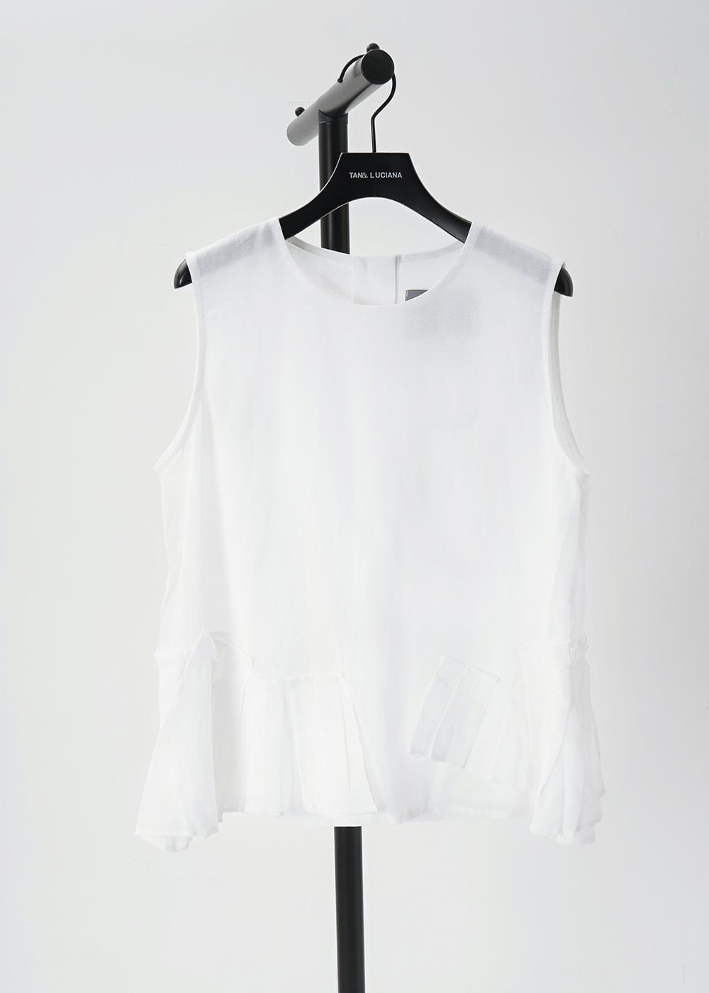 Sleeveless Top