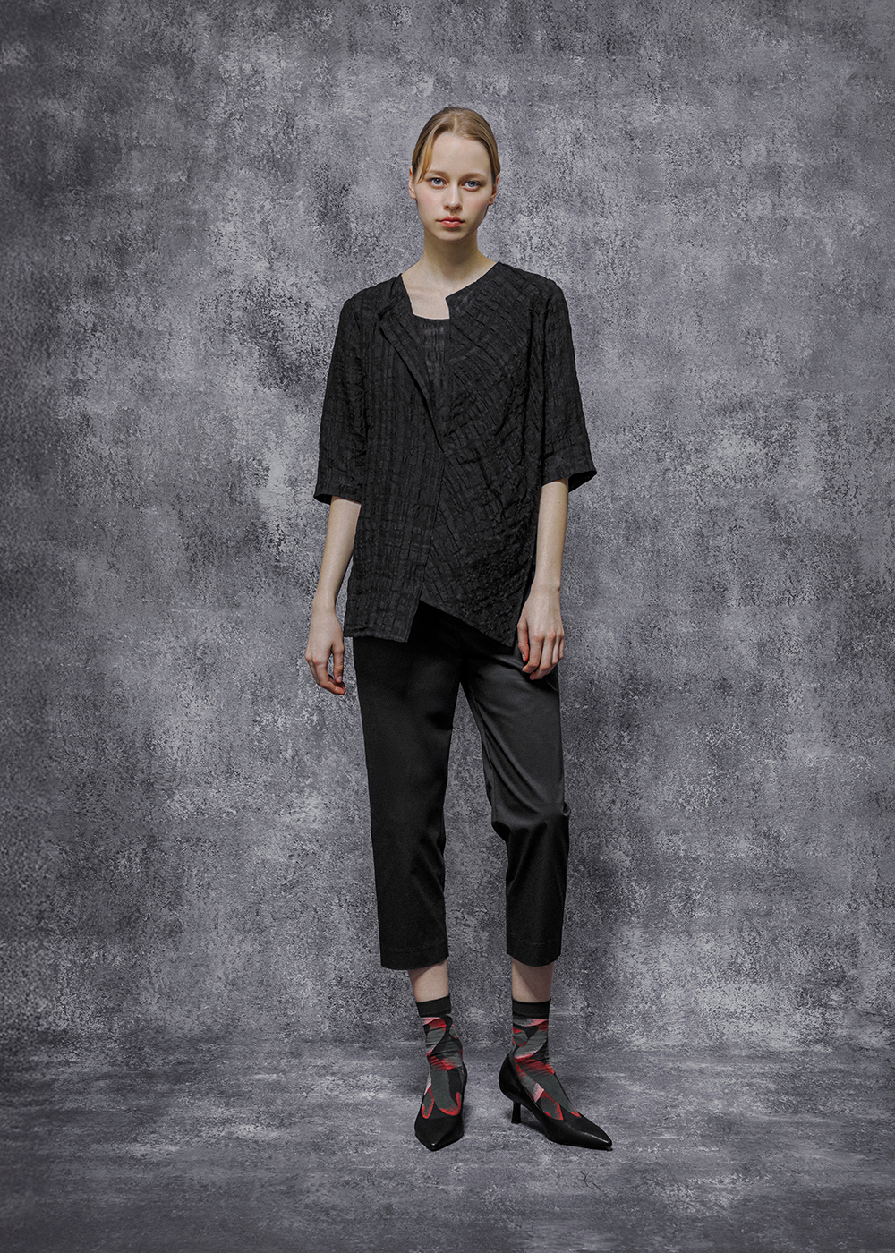 留白腰頭鏤空層次長褲