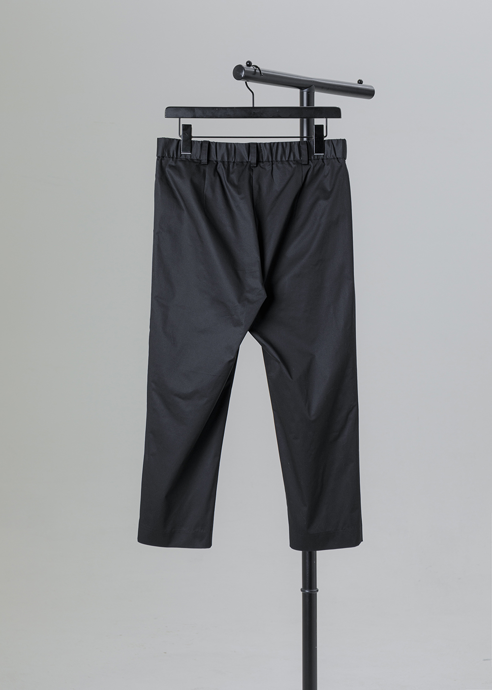 留白腰頭鏤空層次長褲