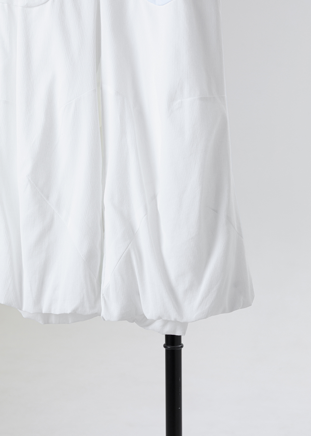 靜序流線高腰寬擺寬褲