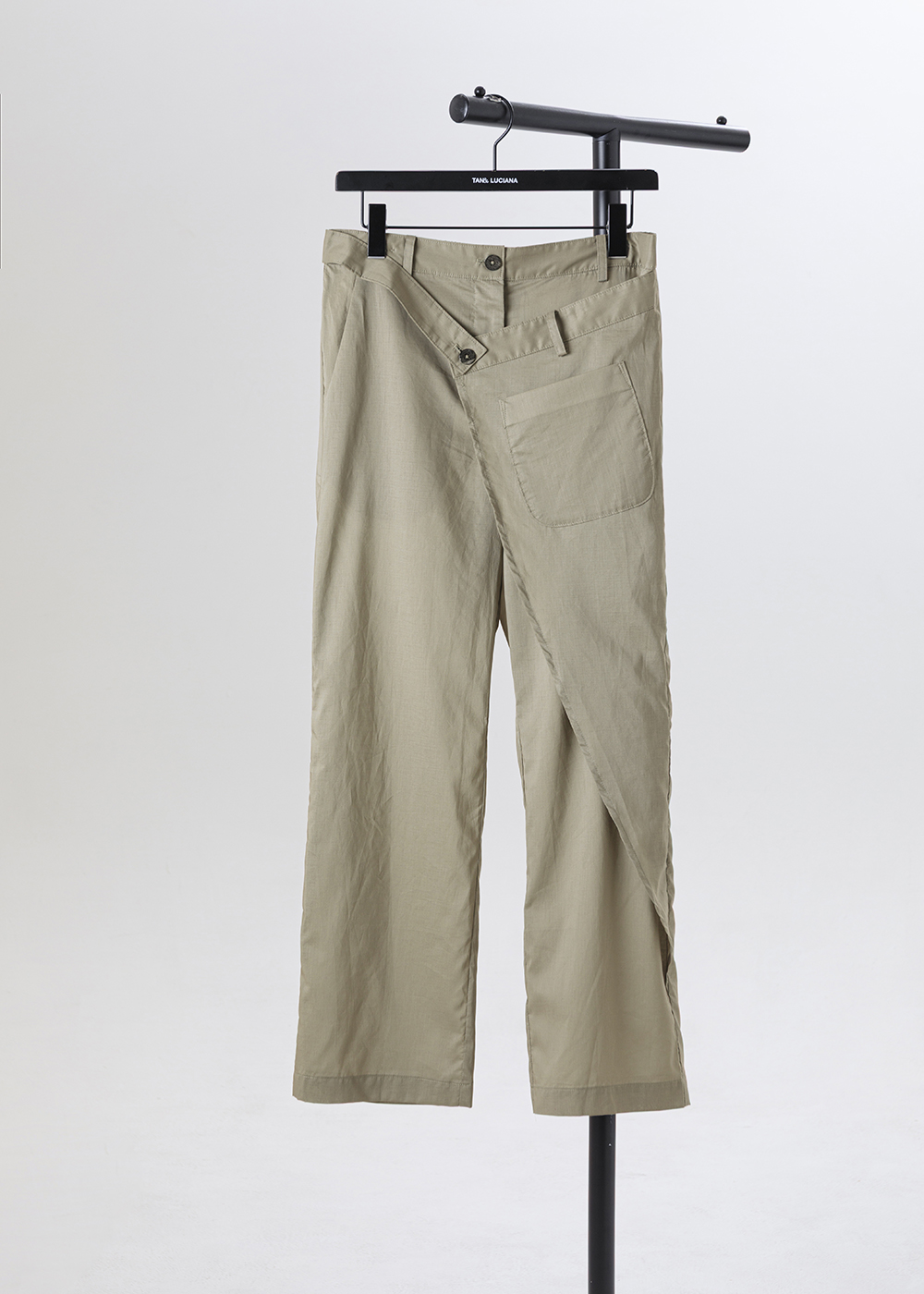 Wide-leg Pants