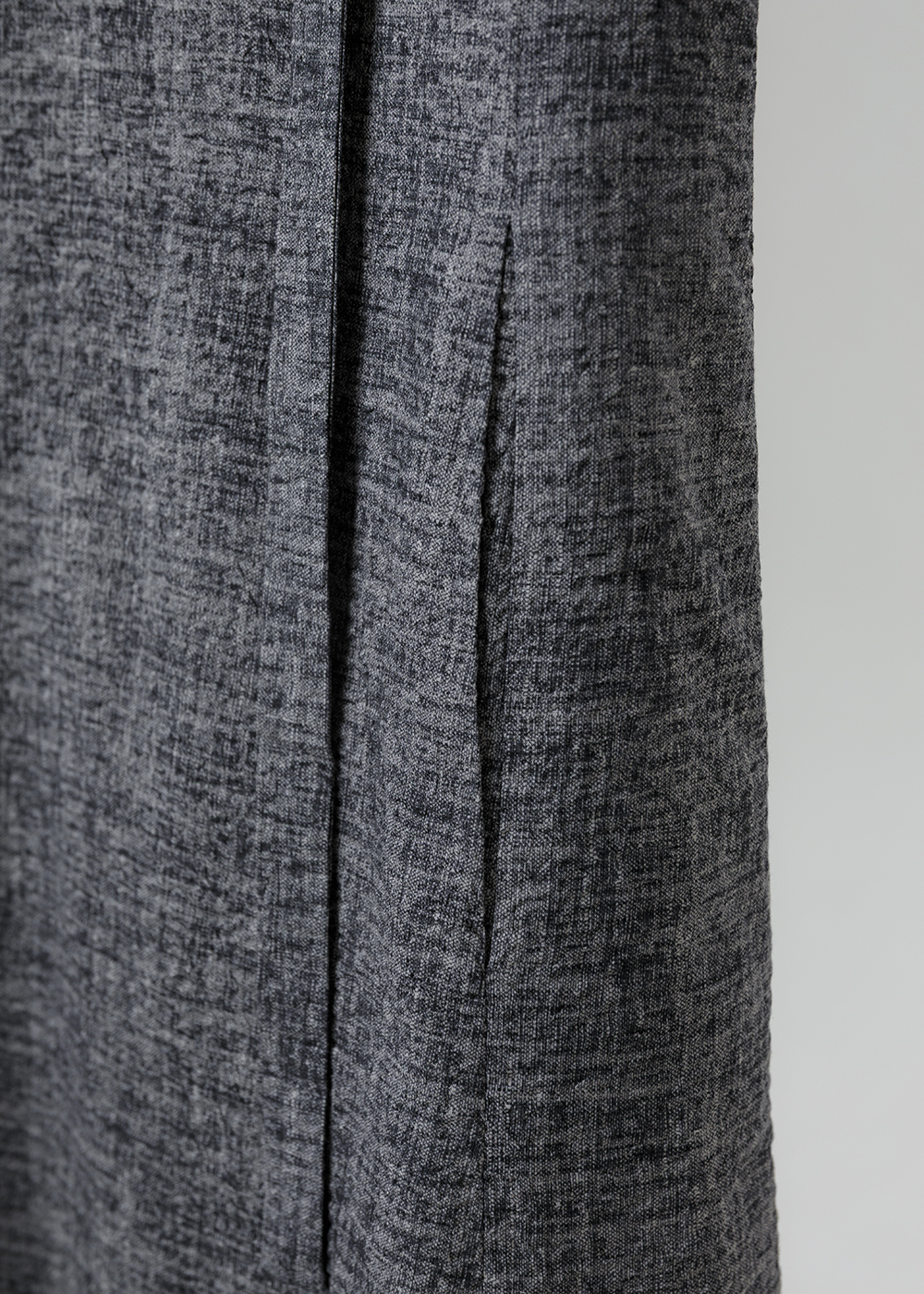 迴響時序開領飄帶背心洋裝