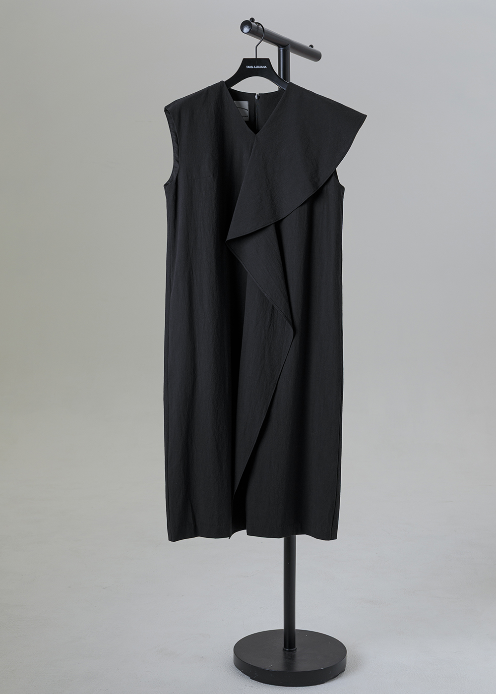 |柔霧棉紋|克制輪廓不對稱直身洋裝