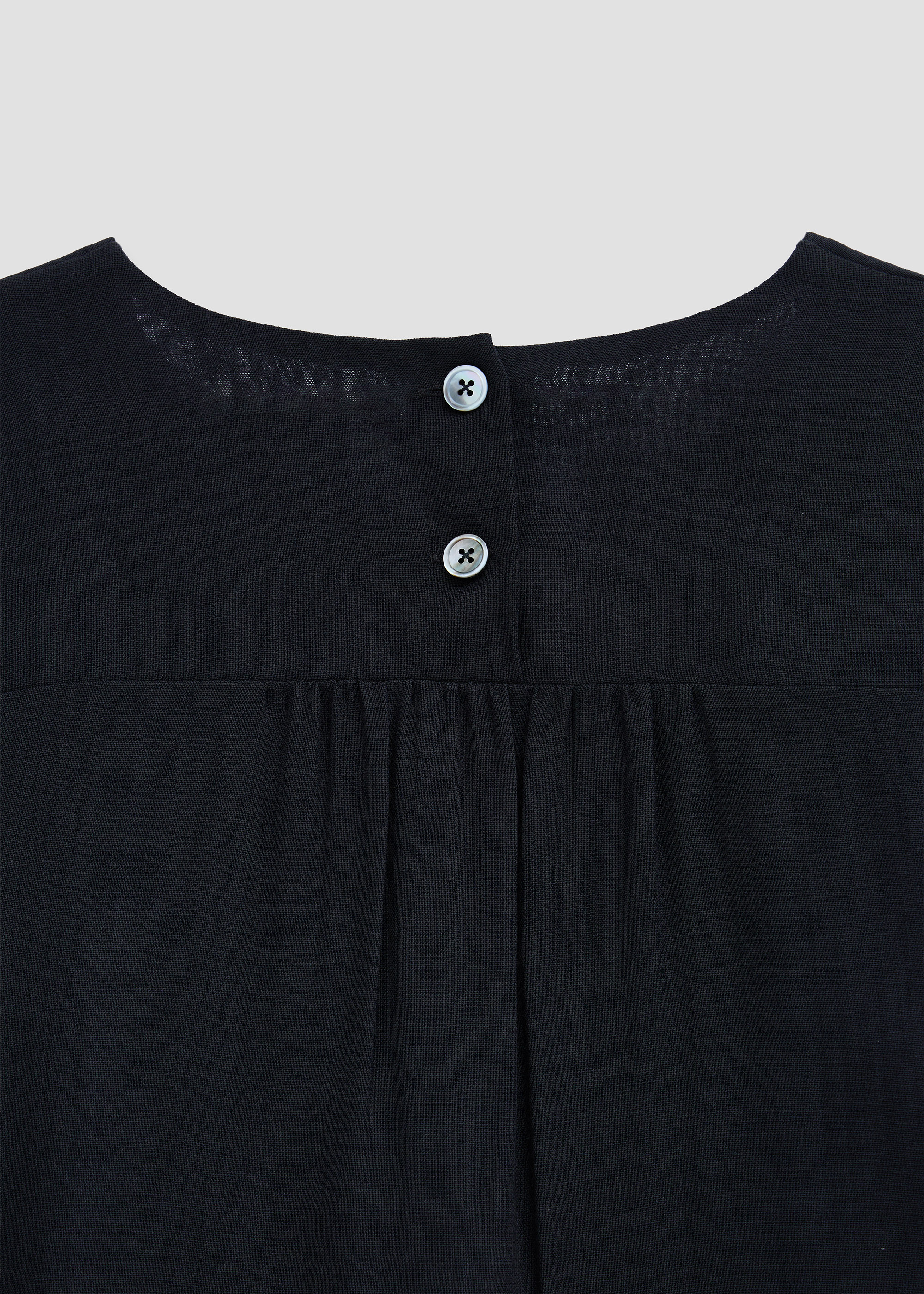  Long-sleeve Top