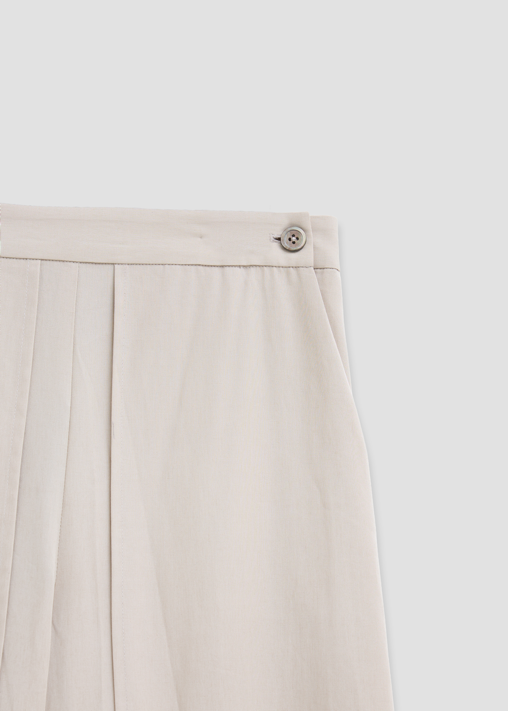 Wide-leg Pants