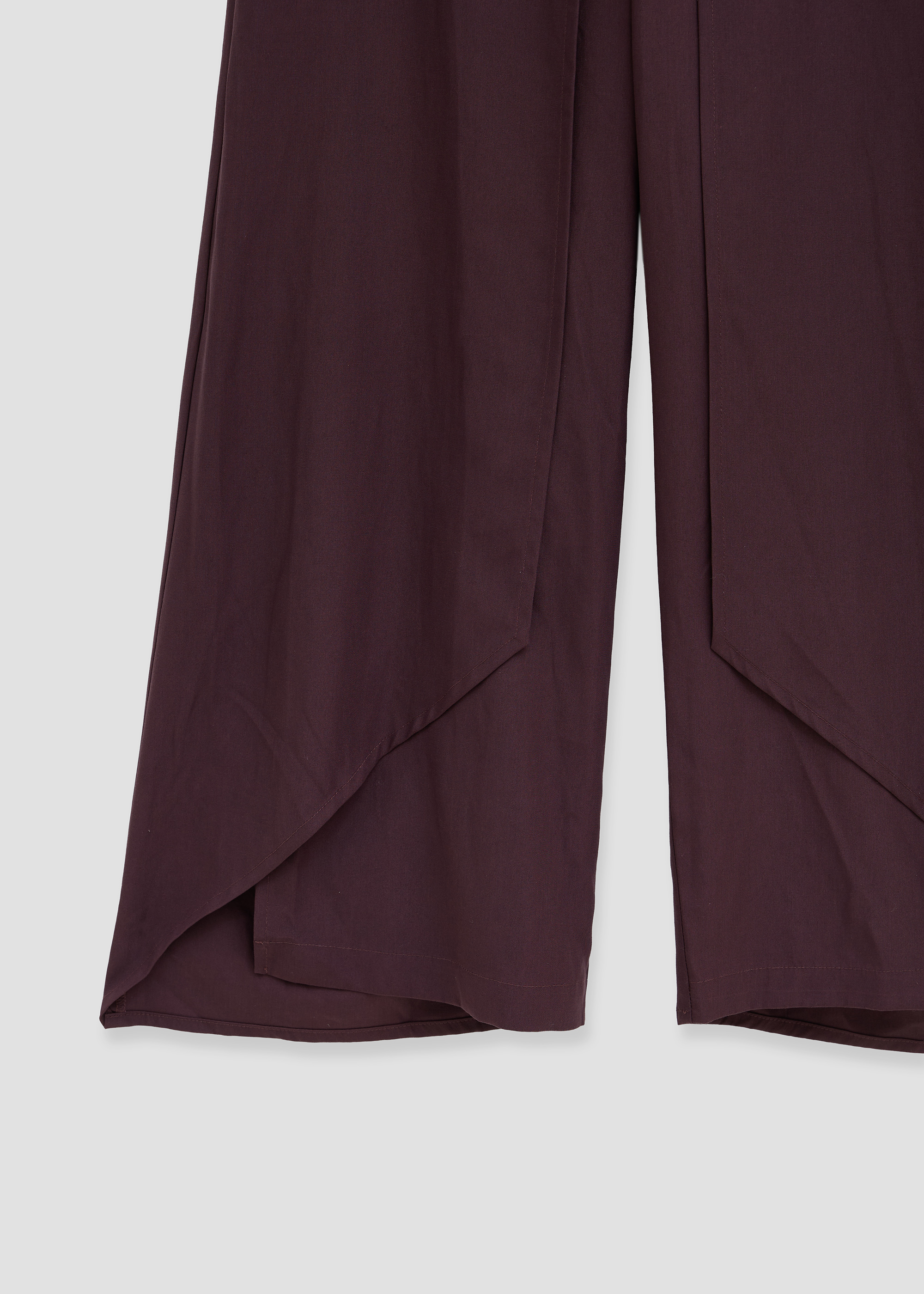Wide-leg Pants