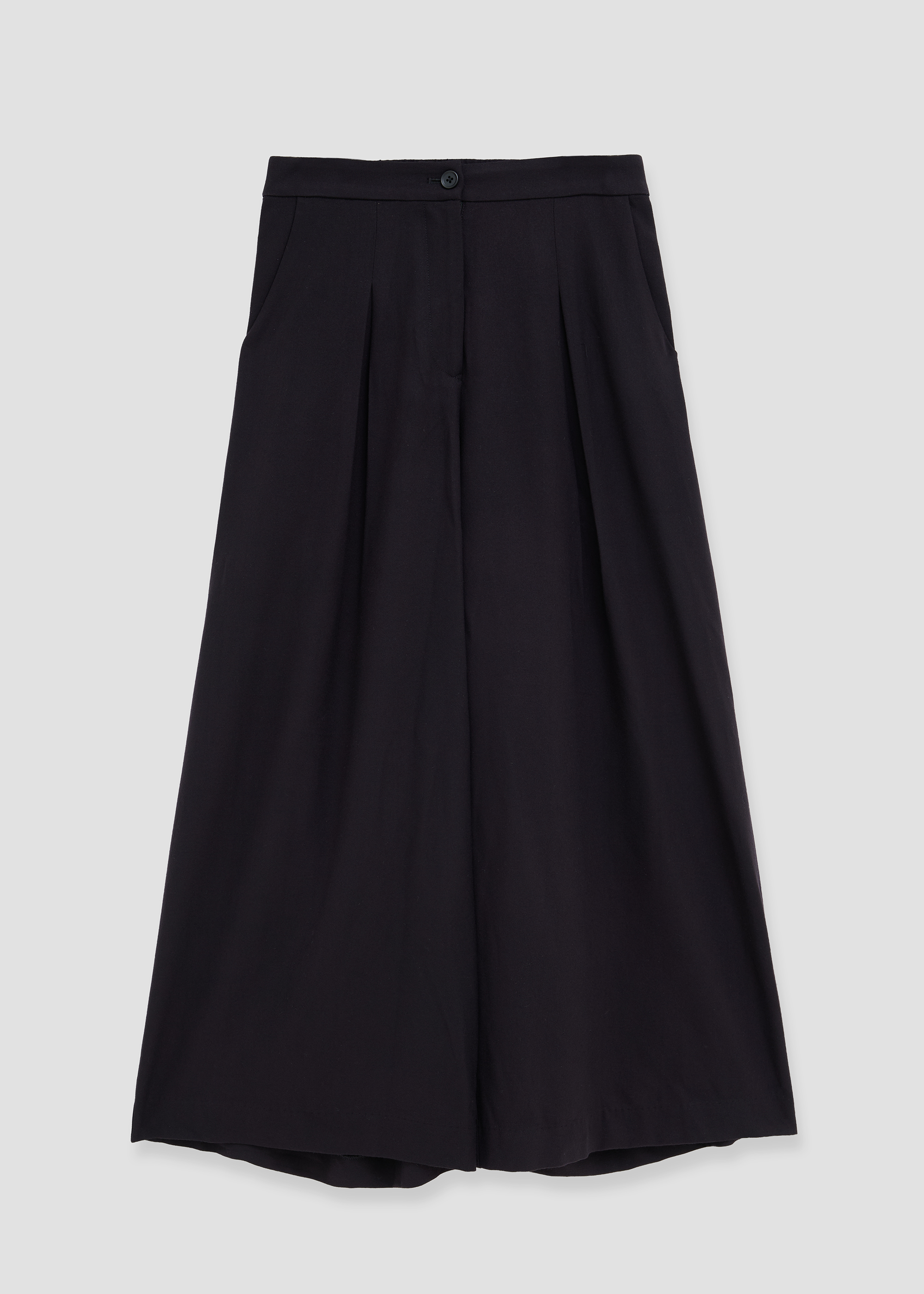 Wide-leg Pants
