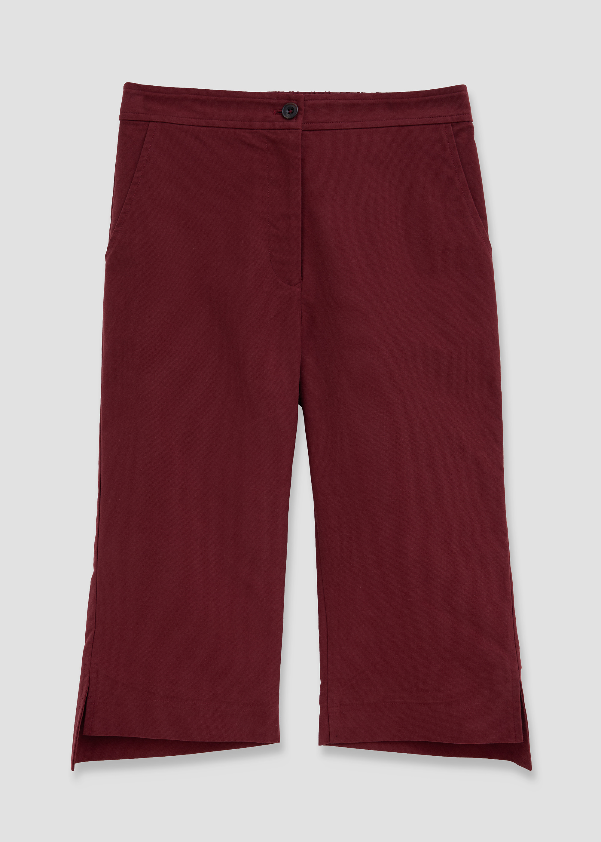 Capri Pants