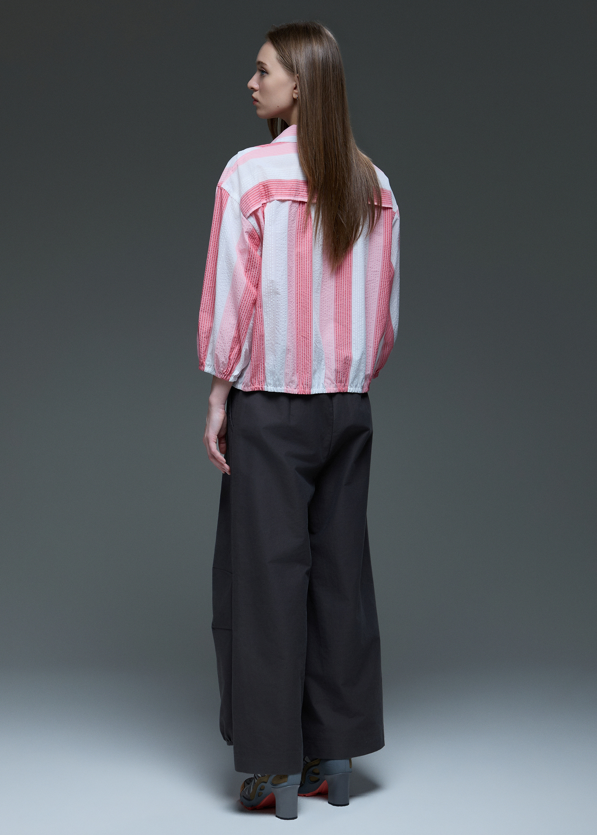 Wide-leg Pants