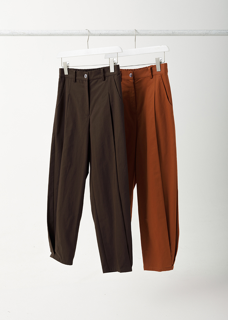 Tapered Pants