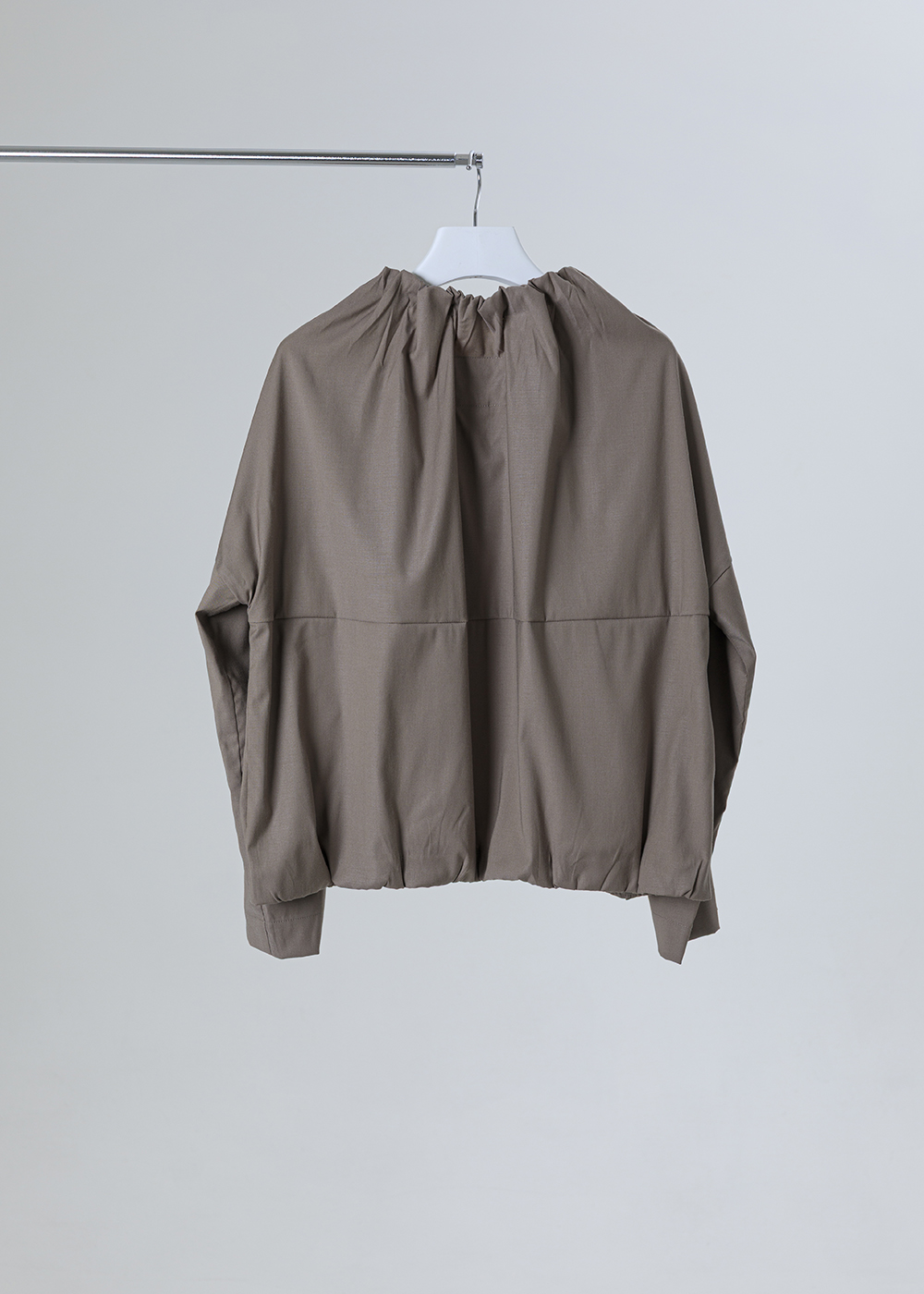 微瀾立褶花苞長袖上衣