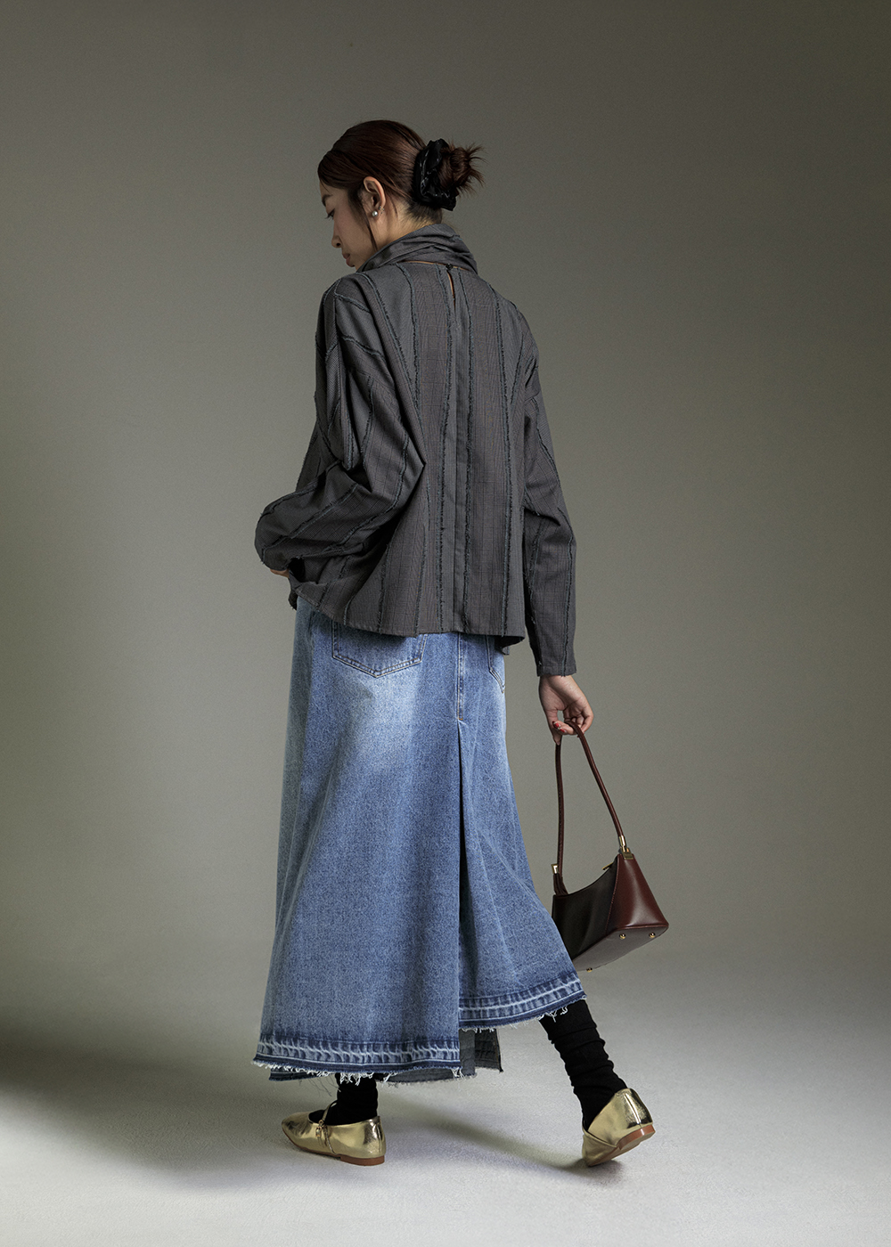 立體格紋立領綁結上衣