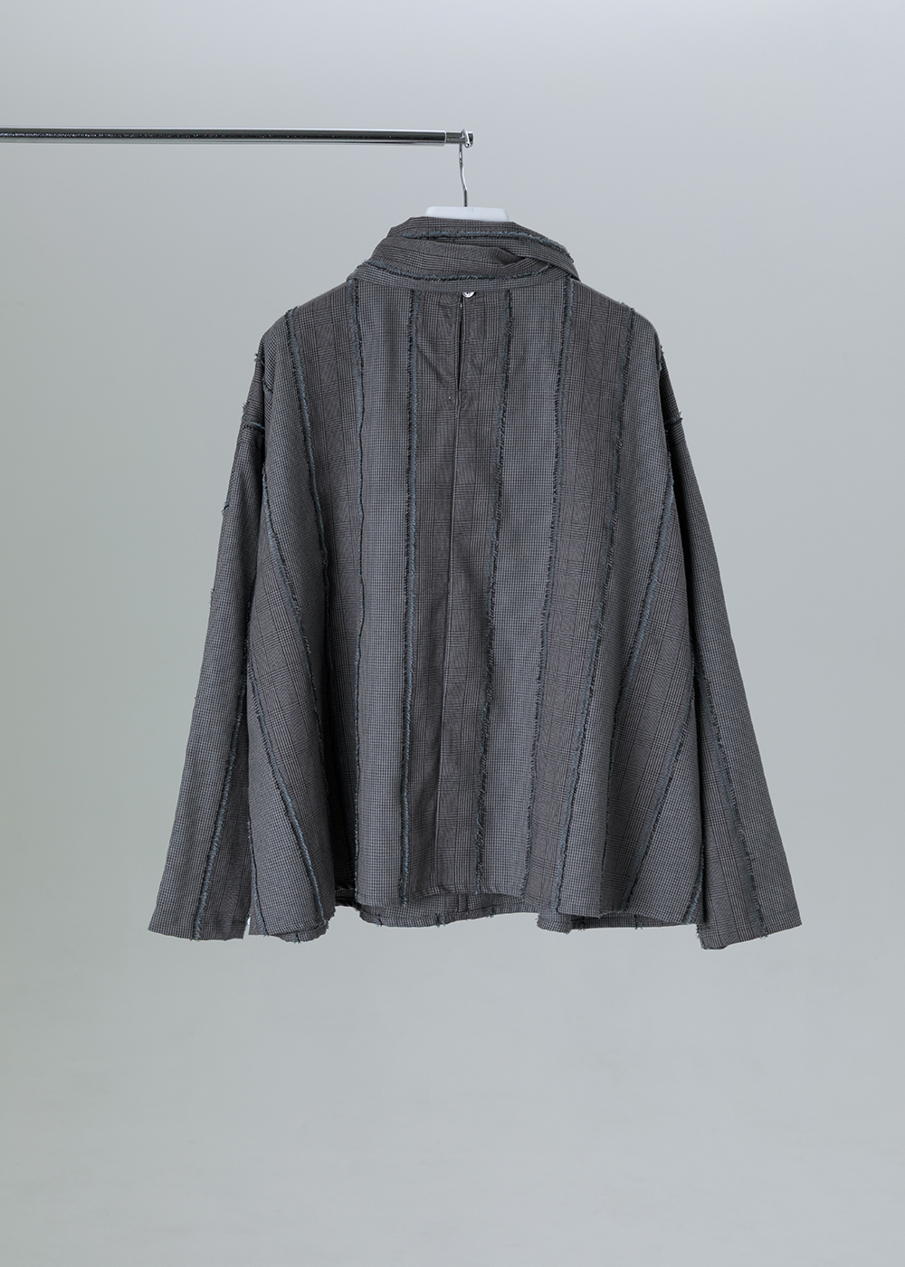 立體格紋立領綁結上衣