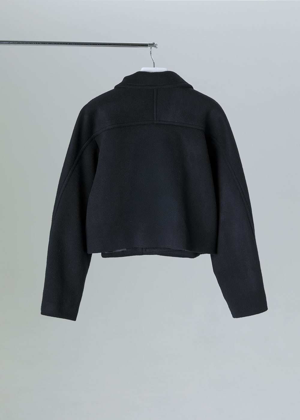 緩層圓領短版毛呢外套