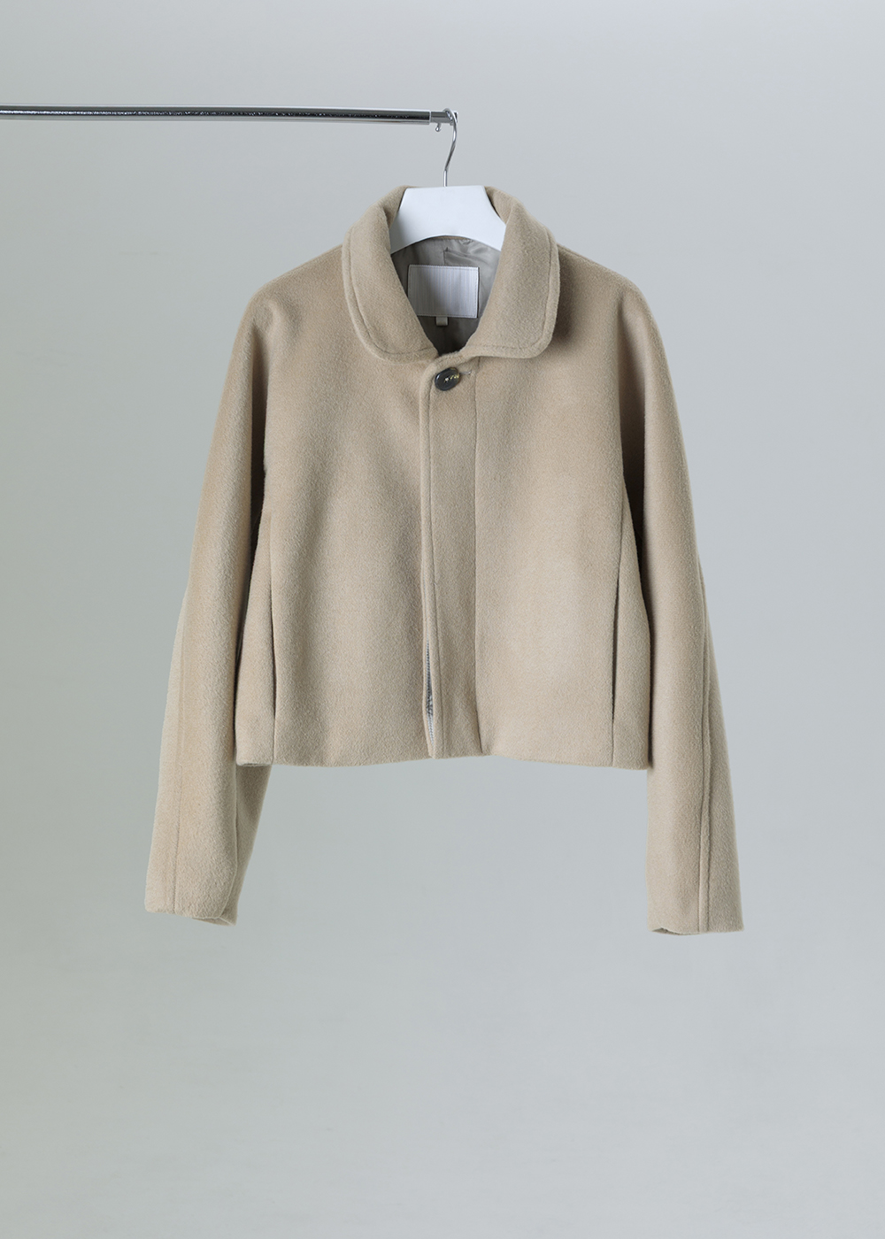 緩層圓領短版毛呢外套