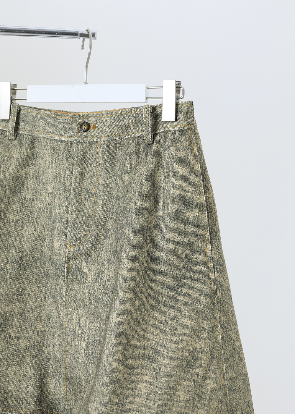 墨韻暈染橫向剪接微繭裙