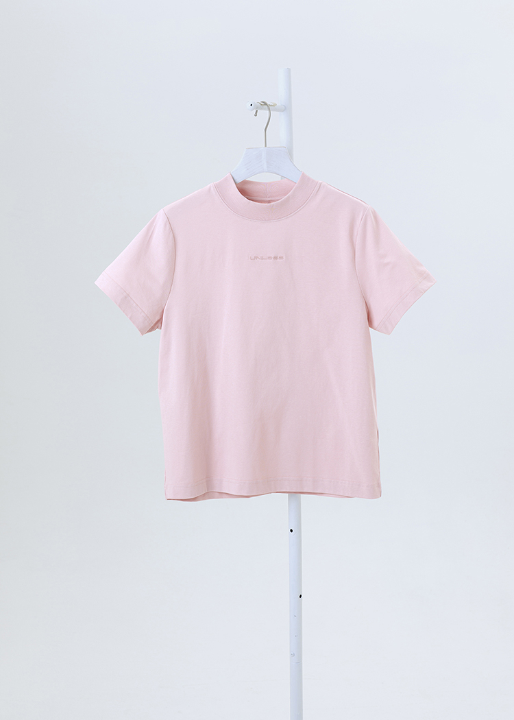 品牌LOGO刺繡絲柔上衣
