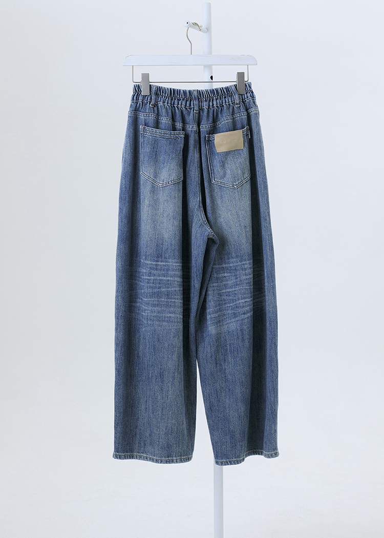 Wide Leg Jeans