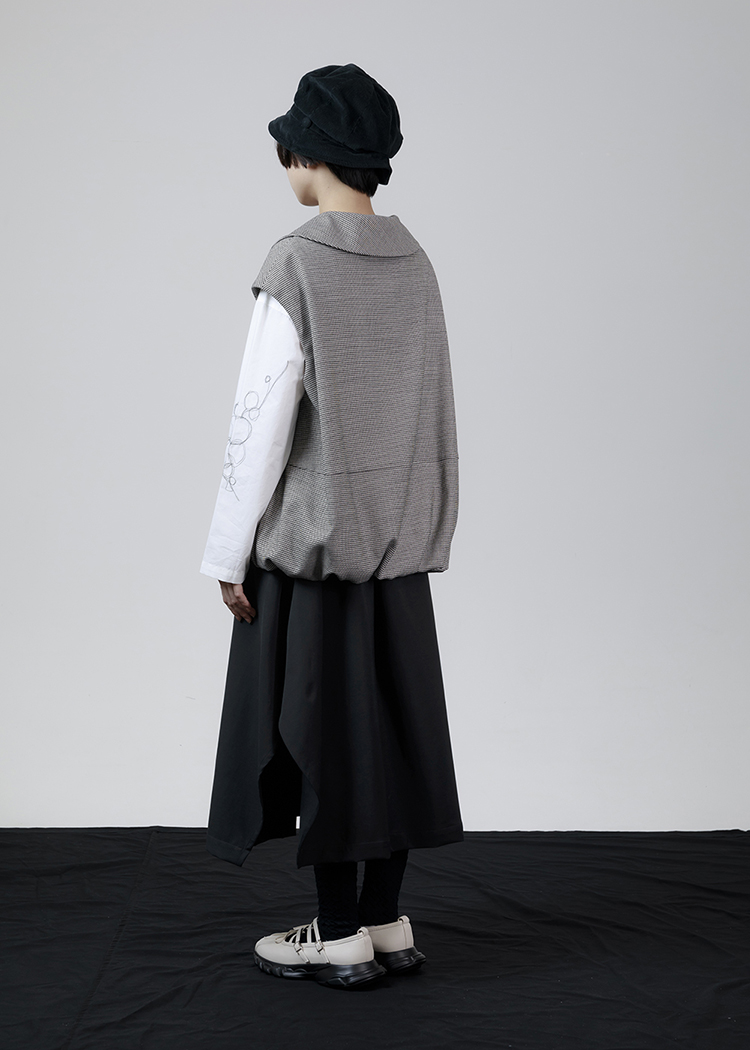 Asymmetric Vest