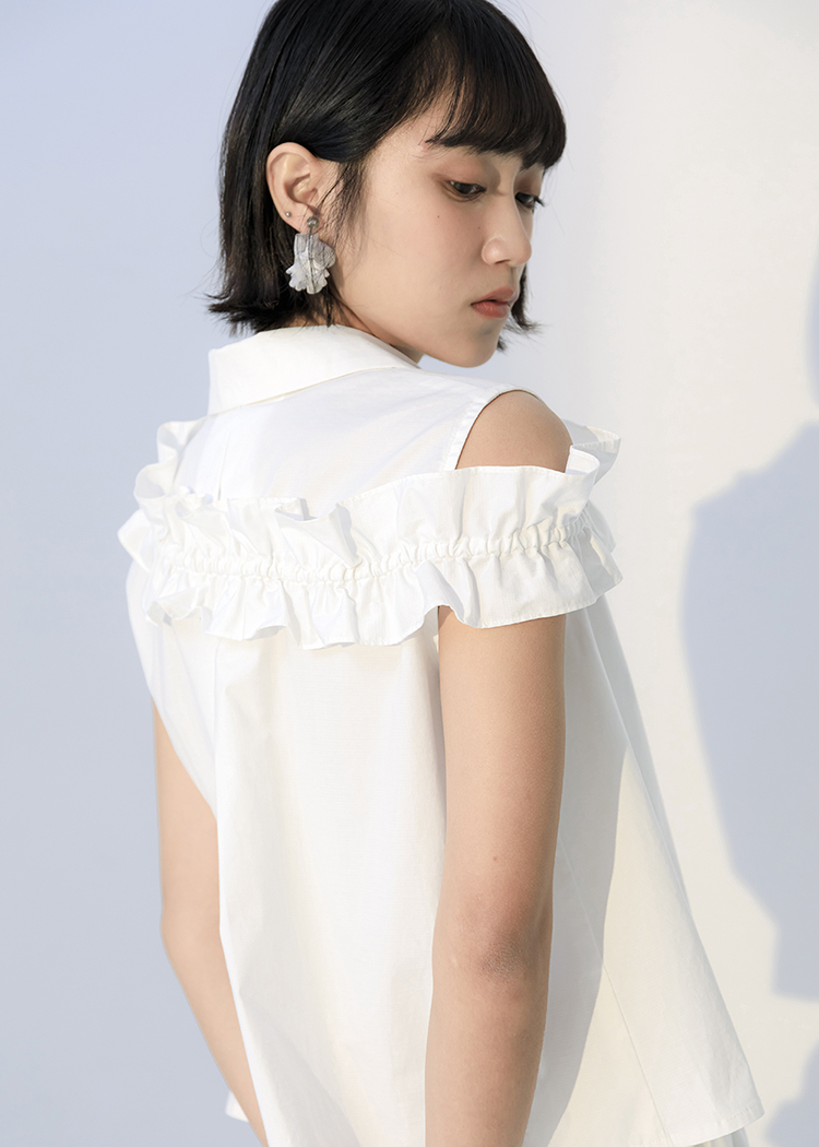 Asymmetric Sleeveless Shirt