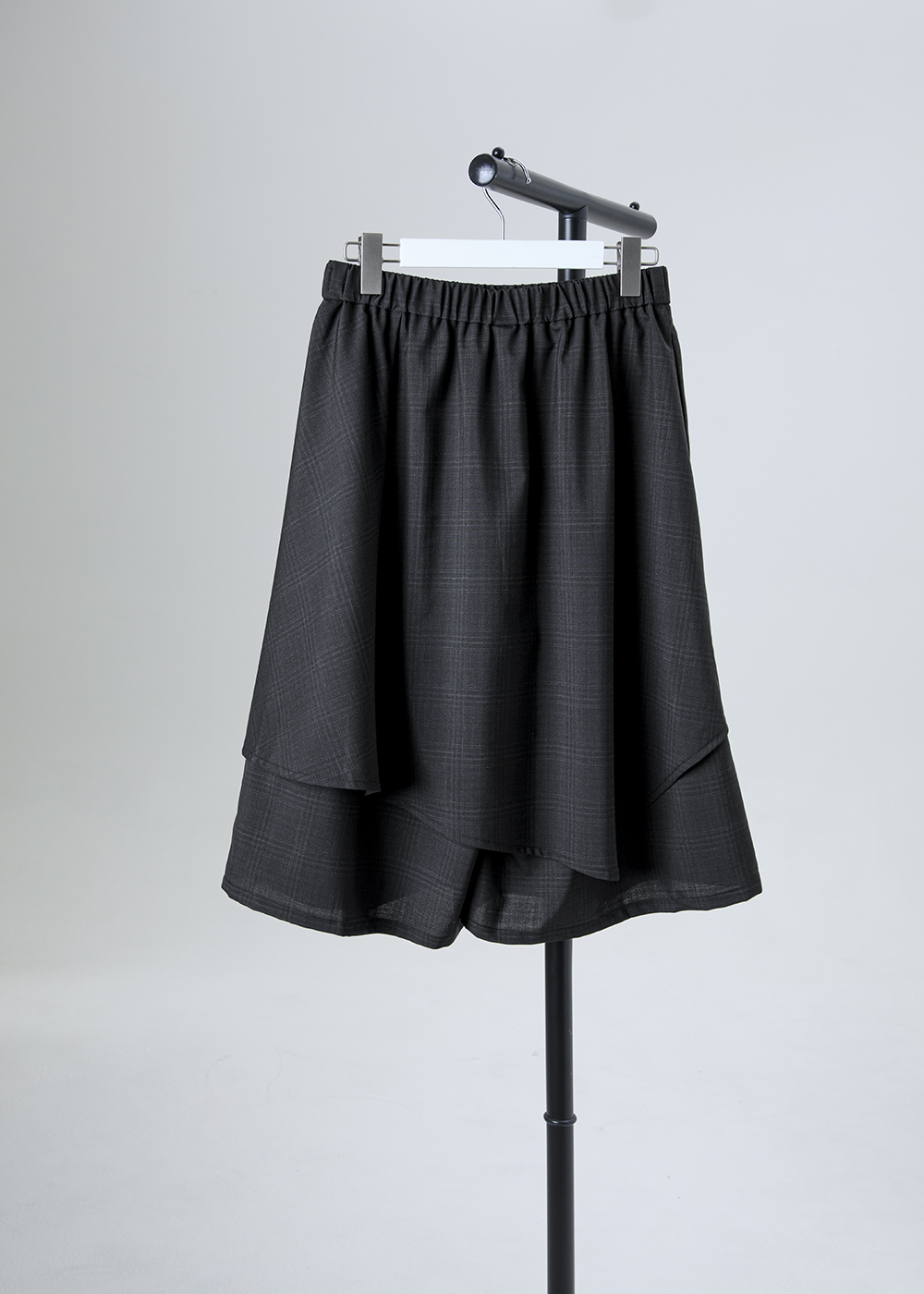 不對稱暗格紋疊片寬褲