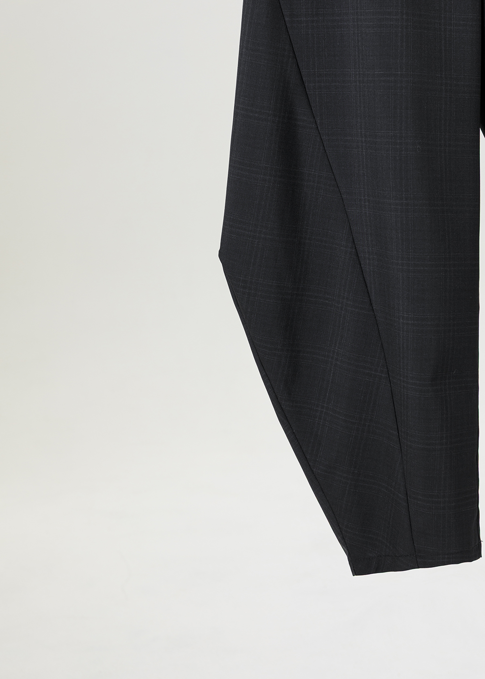 立體尖褶錐型格紋長褲