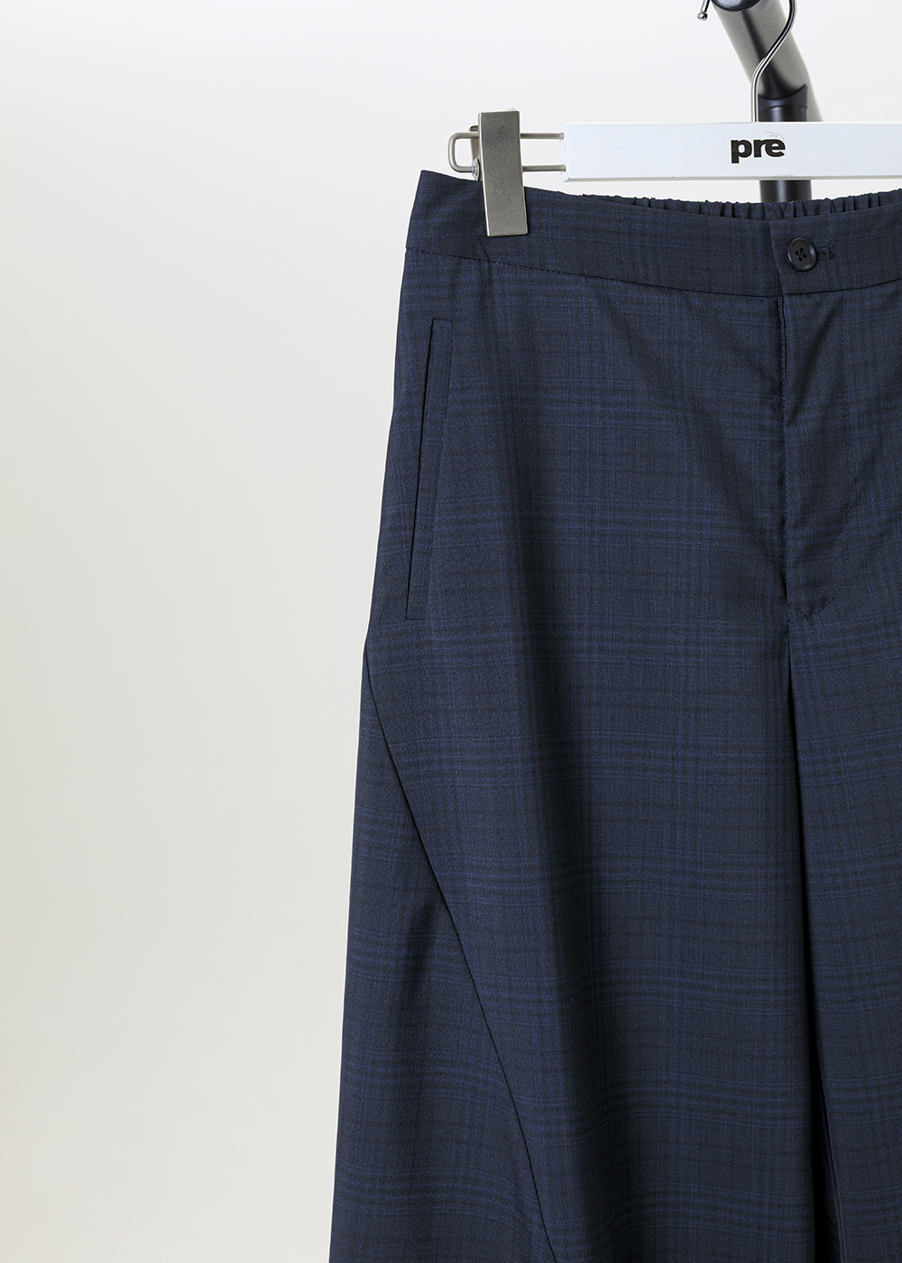 立體尖褶錐型格紋長褲