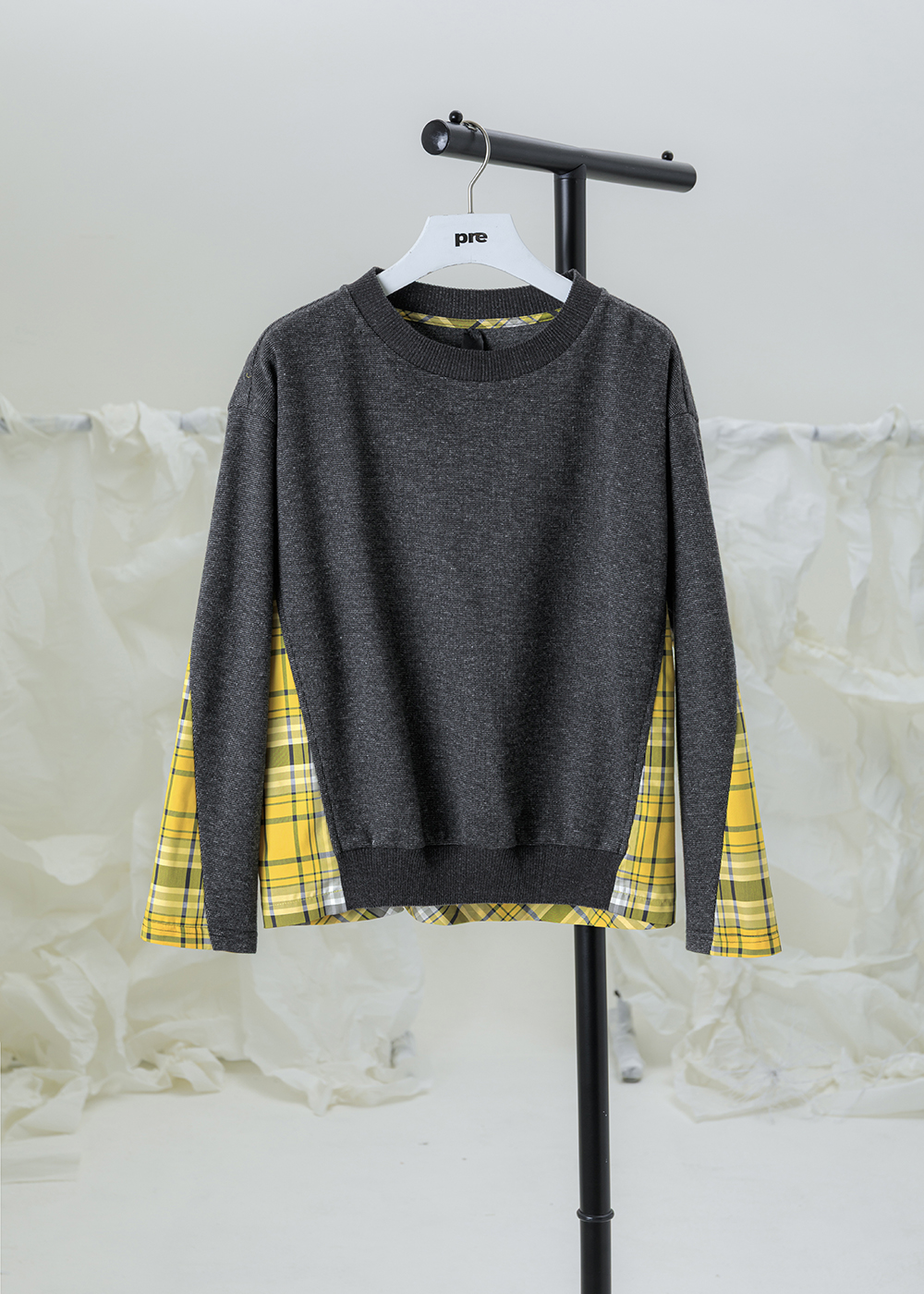 拼接襯材長袖上衣