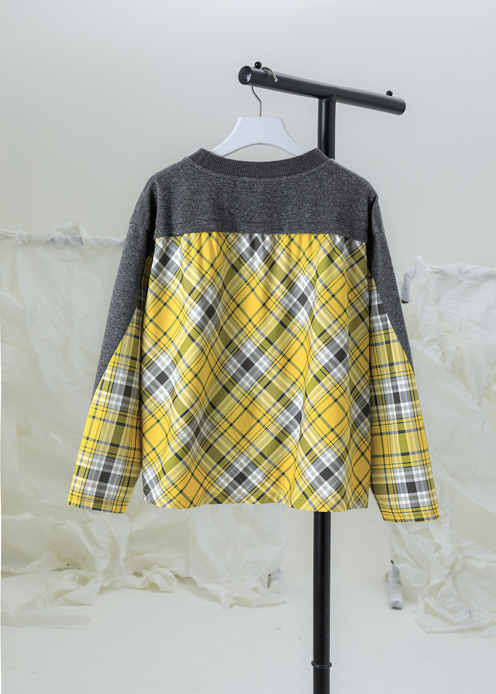 拼接襯材長袖上衣