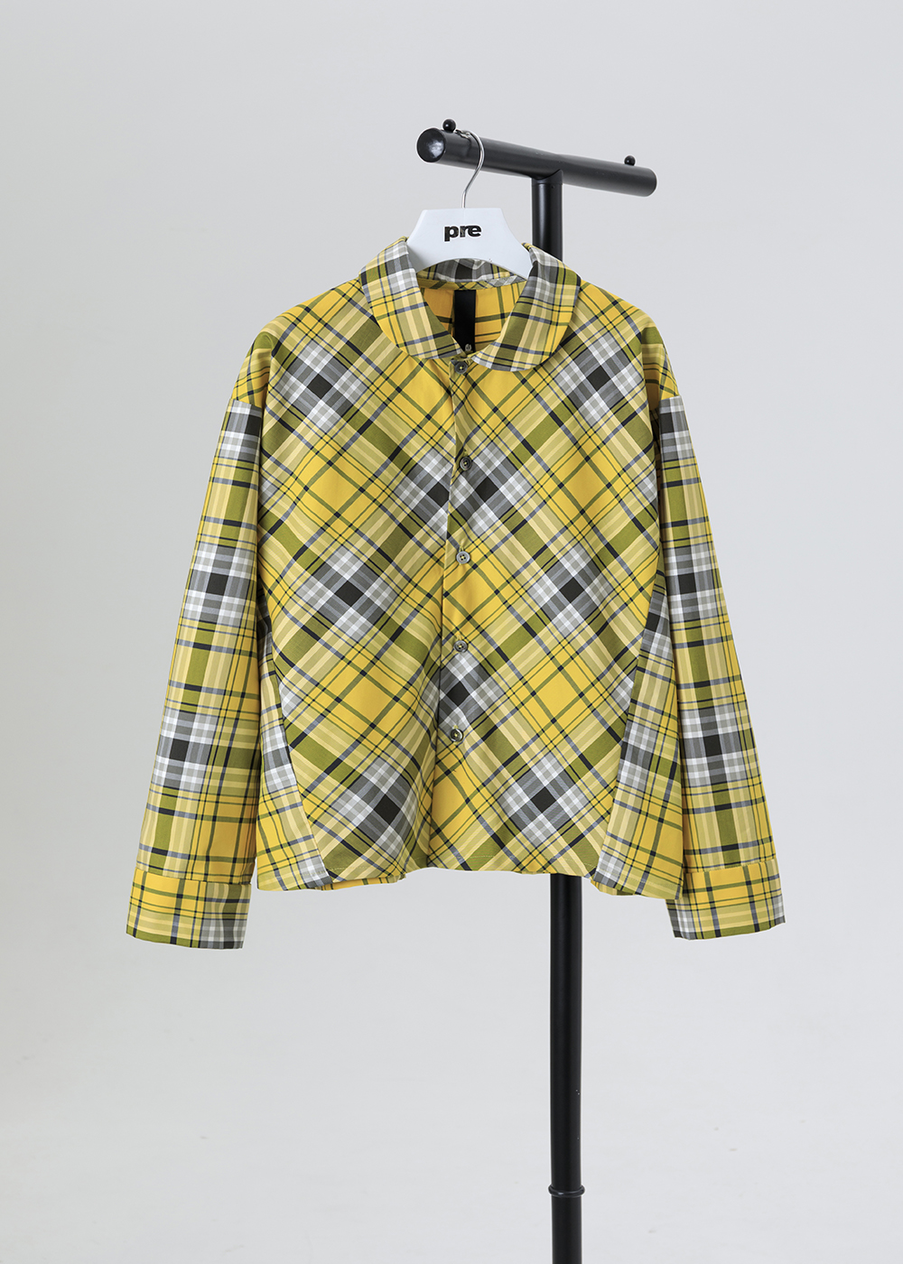 圓弧領微傘狀襯衫