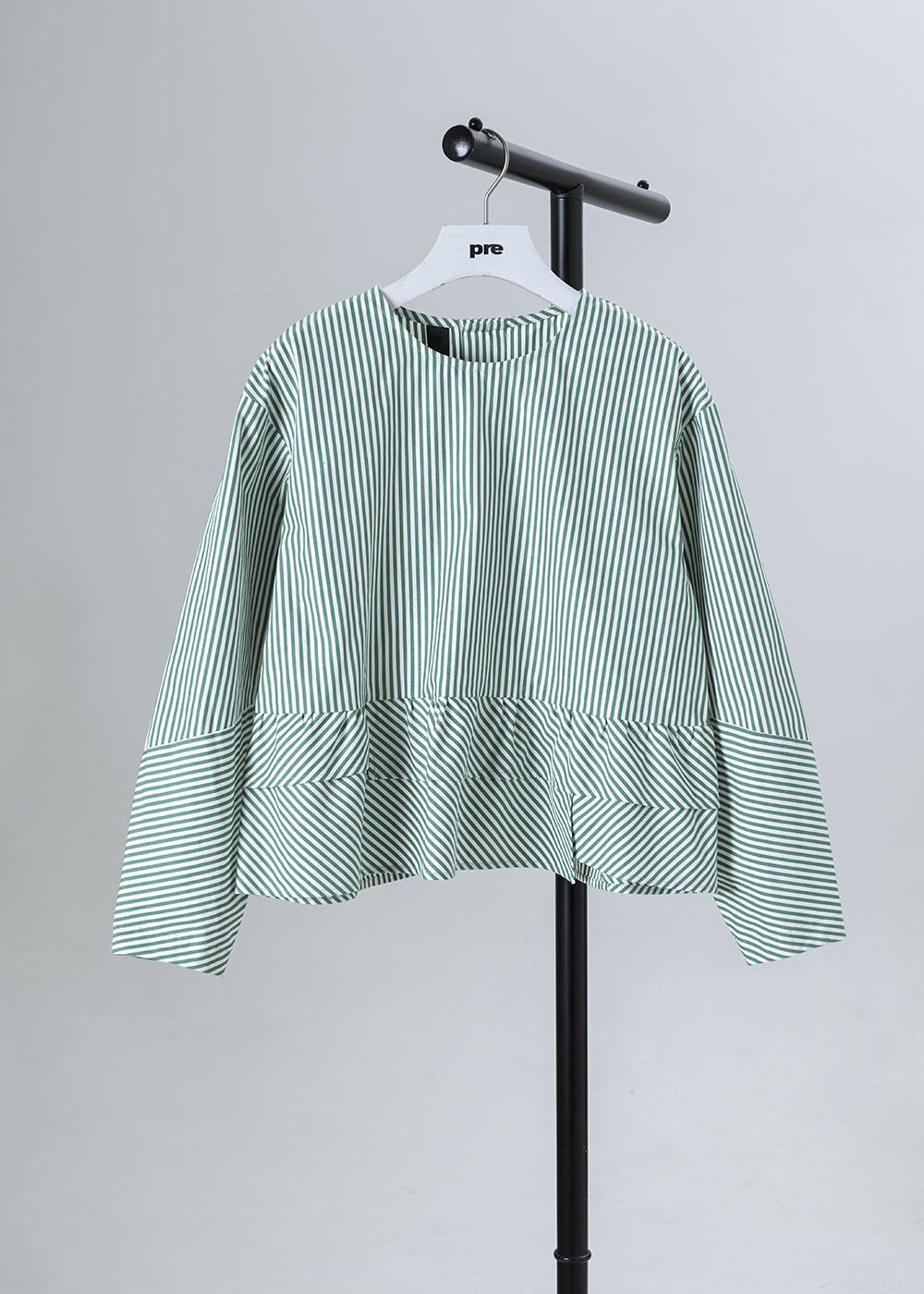 雙層荷葉細紋上衣