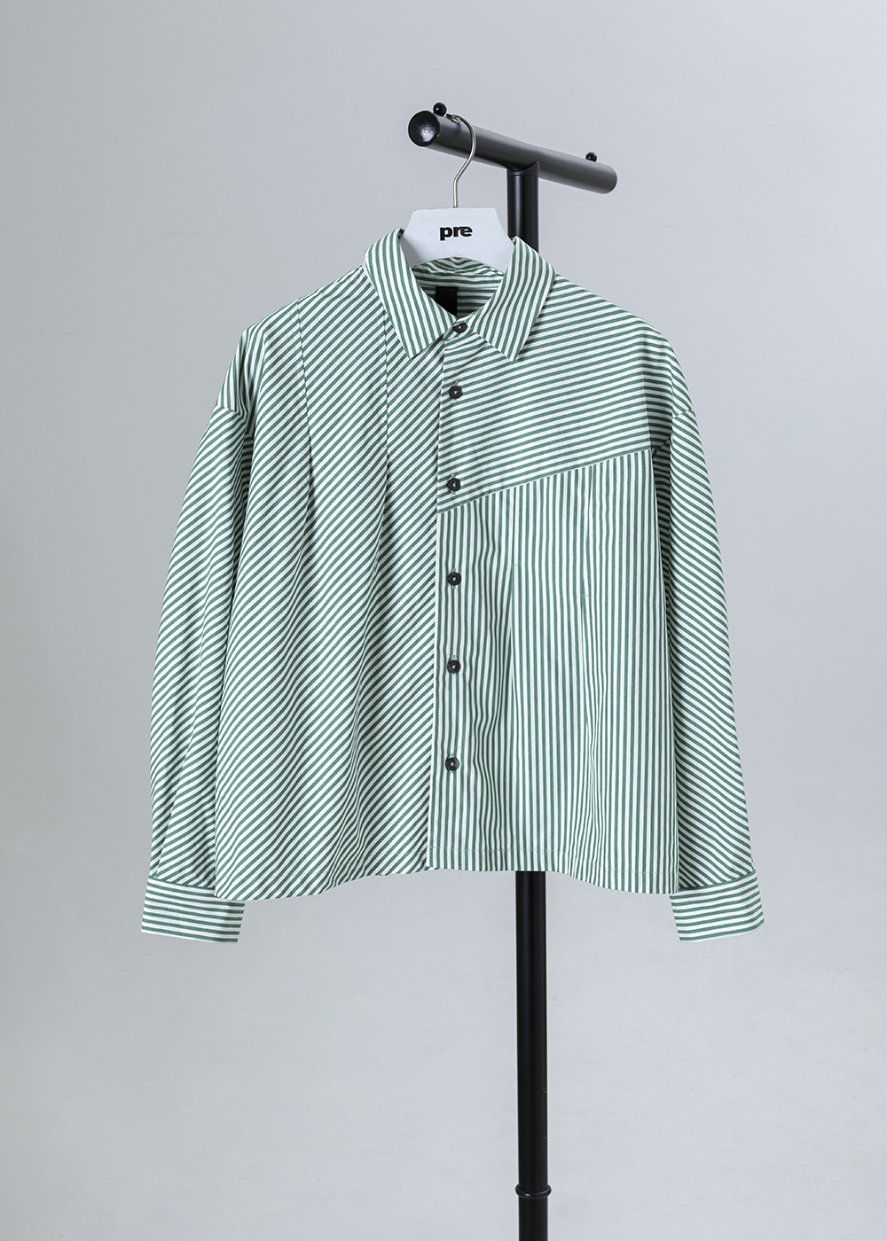 錯置條紋活褶襯衫